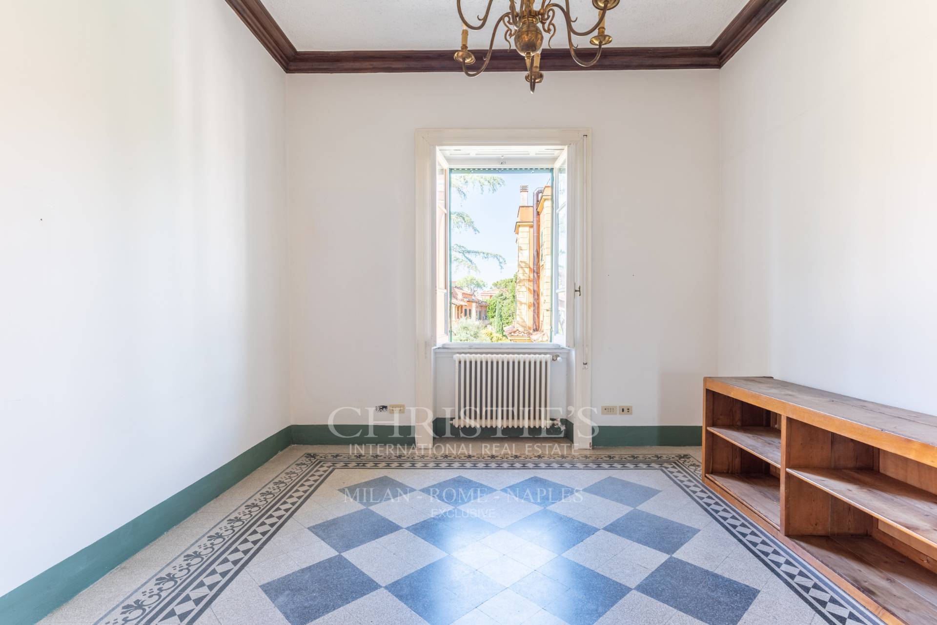 picture of Elegant Apartment For Rent