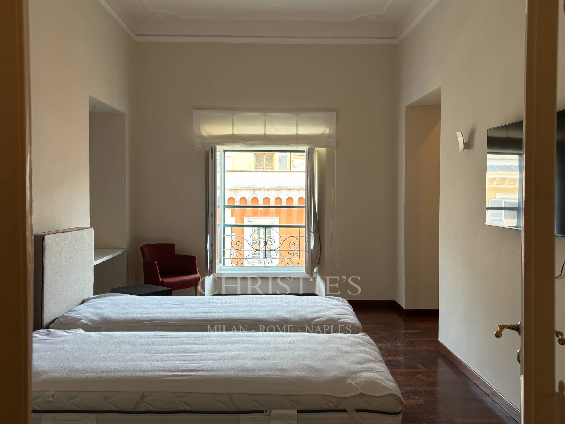 picture of Exclusive Penthouse In The Heart Of Rome