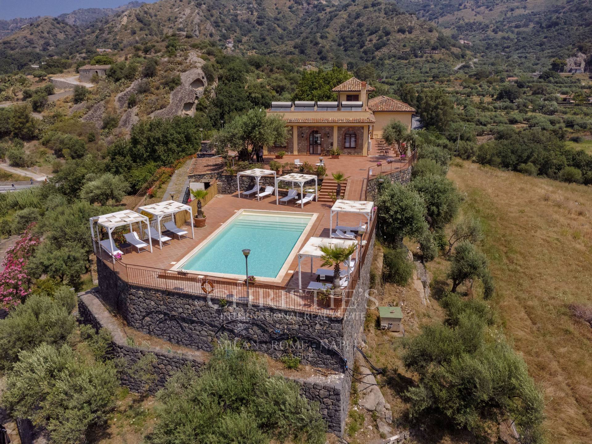 picture of Historic Villa In Valle Dell'alcantara