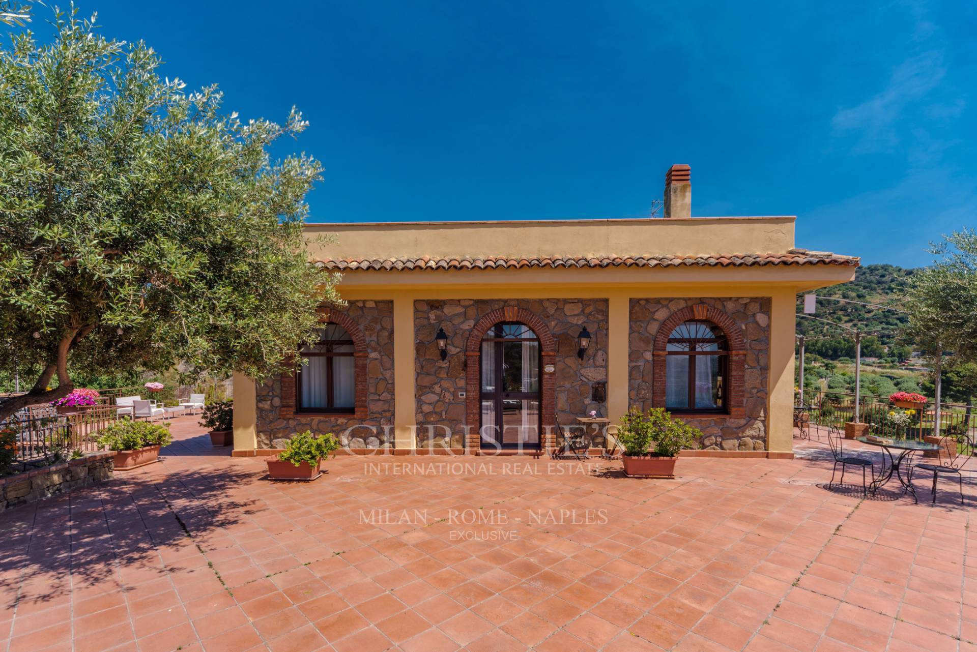 picture of Historic Villa In Valle Dell'alcantara