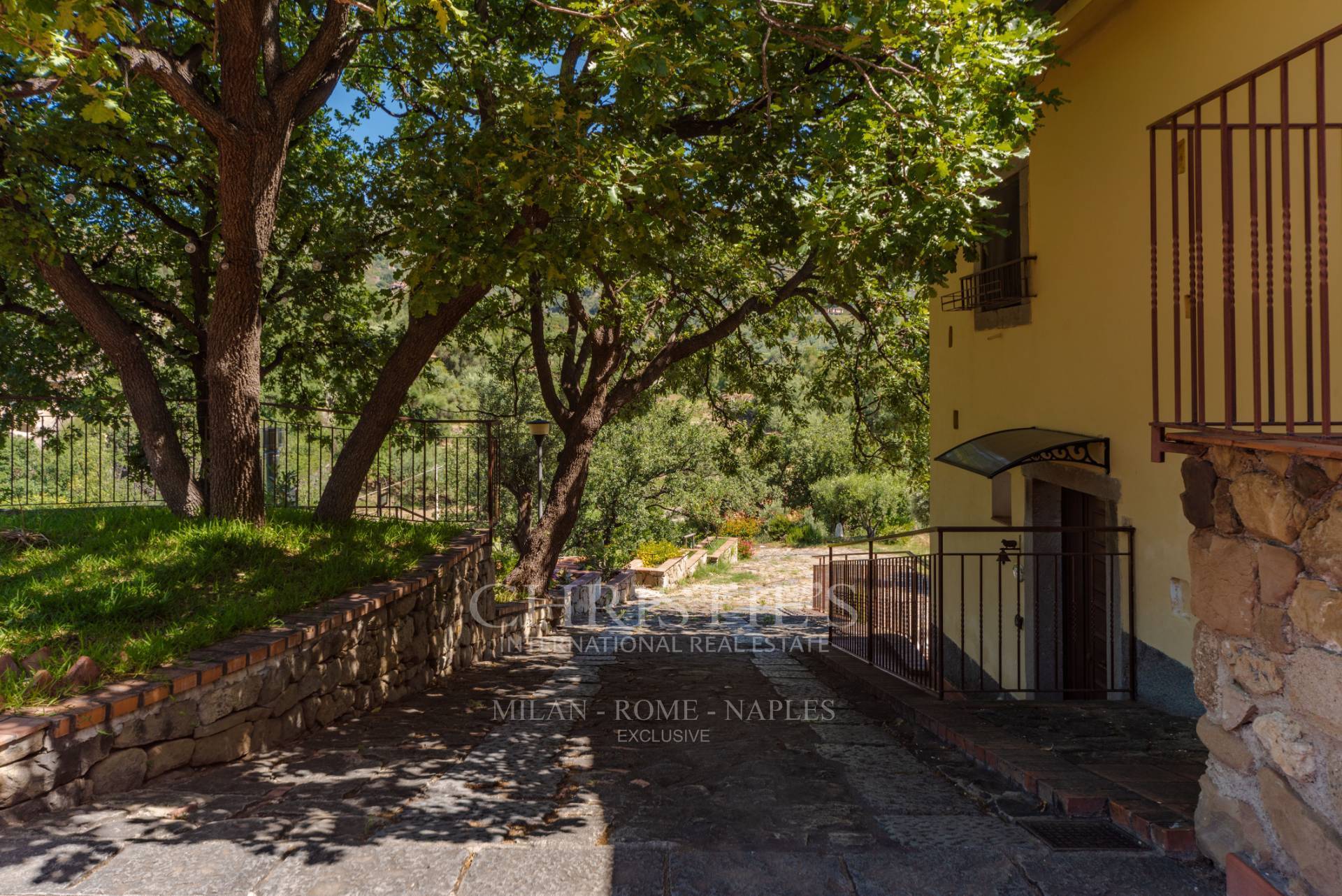 picture of Historic Villa In Valle Dell'alcantara