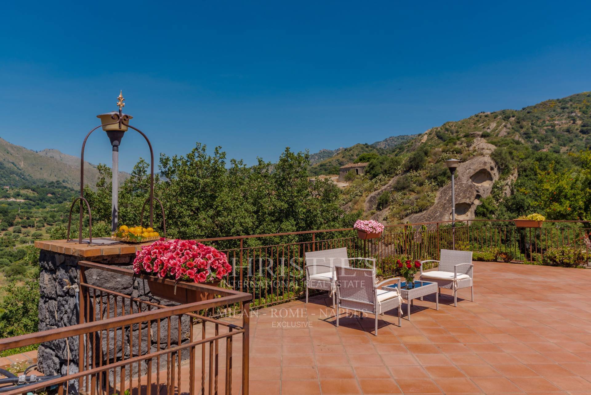 picture of Historic Villa In Valle Dell'alcantara