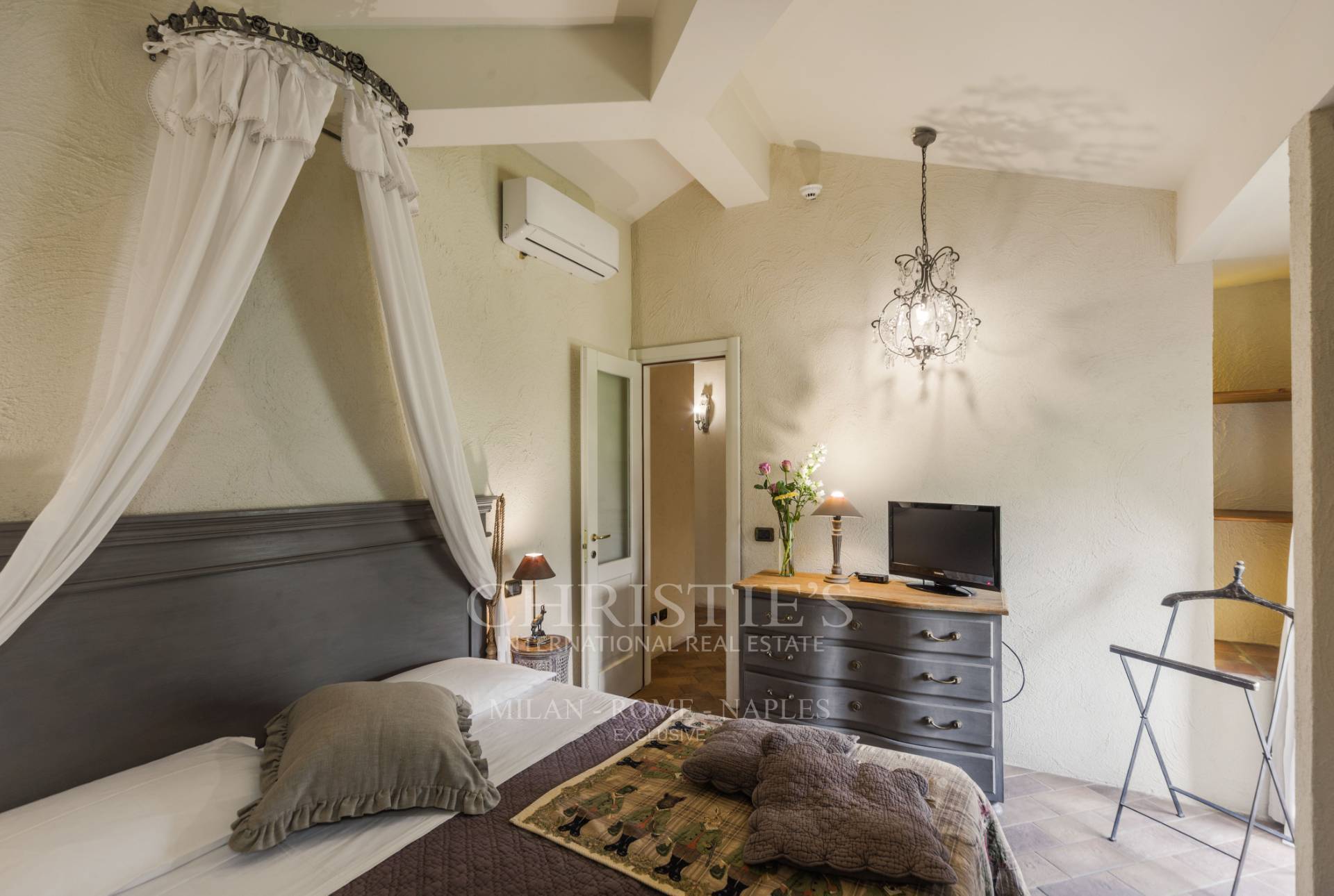 picture of Historic Villa In Valle Dell'alcantara