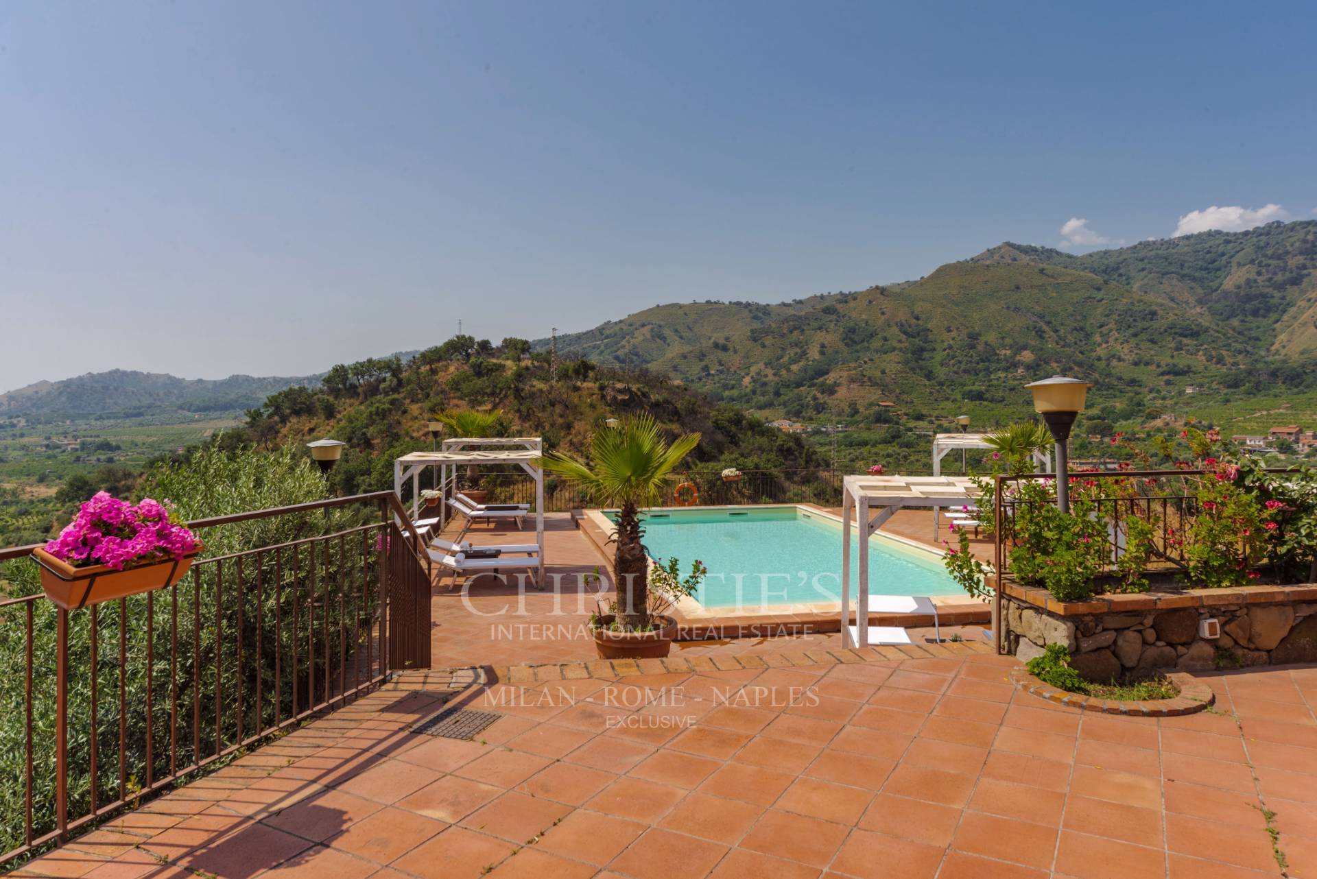 picture of Historic Villa In Valle Dell'alcantara