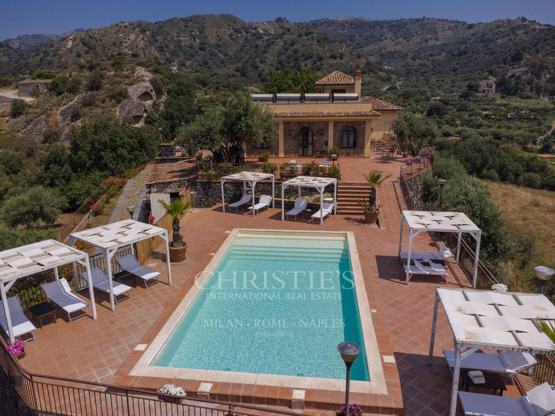 picture of Historic Villa In Valle Dell'alcantara