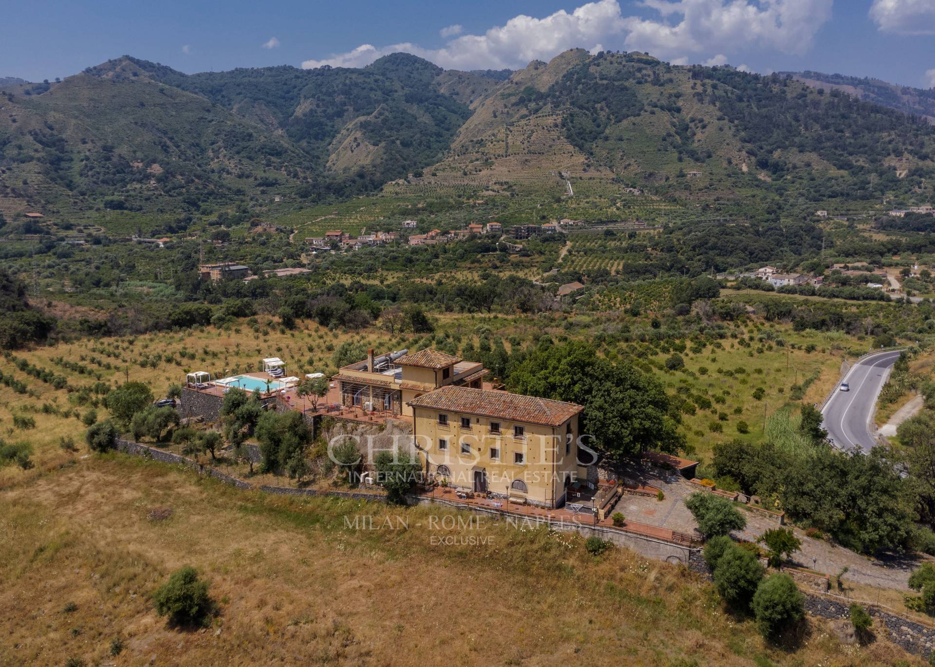 picture of Historic Villa In Valle Dell'alcantara