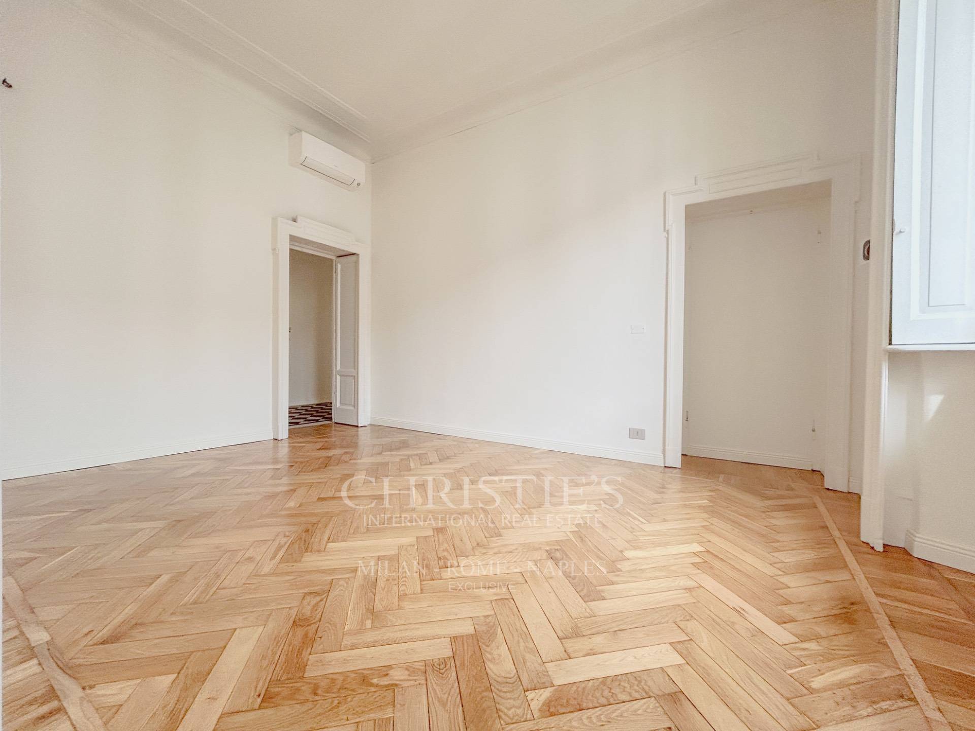 picture of Charming, Fully Renovated Apartment In  Indipendenza Area