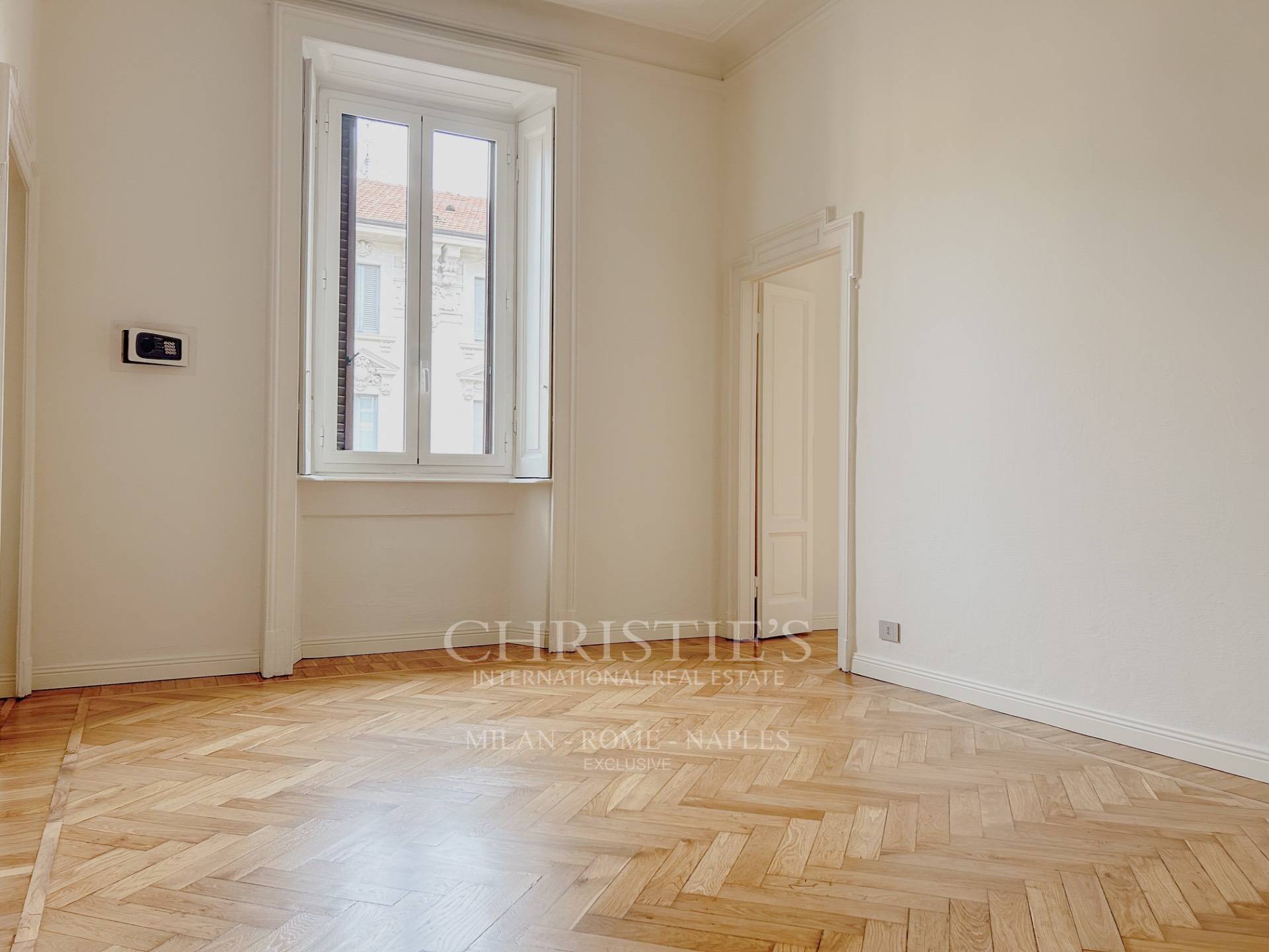 picture of Charming, Fully Renovated Apartment In  Indipendenza Area