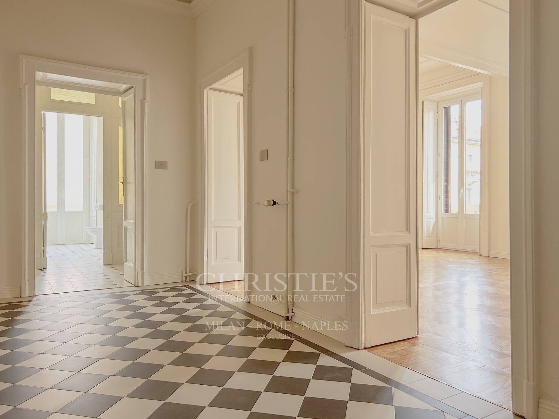 picture of Charming, Fully Renovated Apartment In  Indipendenza Area