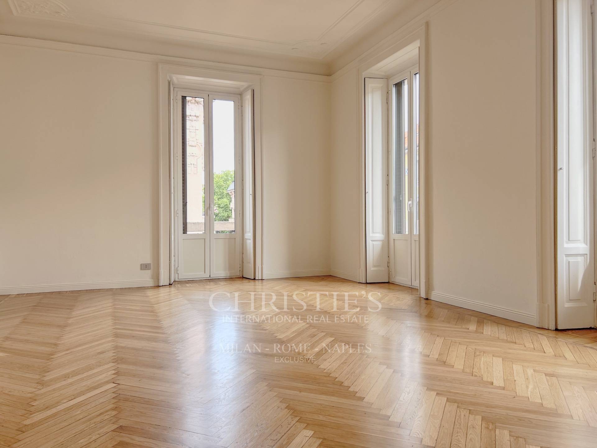 picture of Charming, Fully Renovated Apartment In  Indipendenza Area