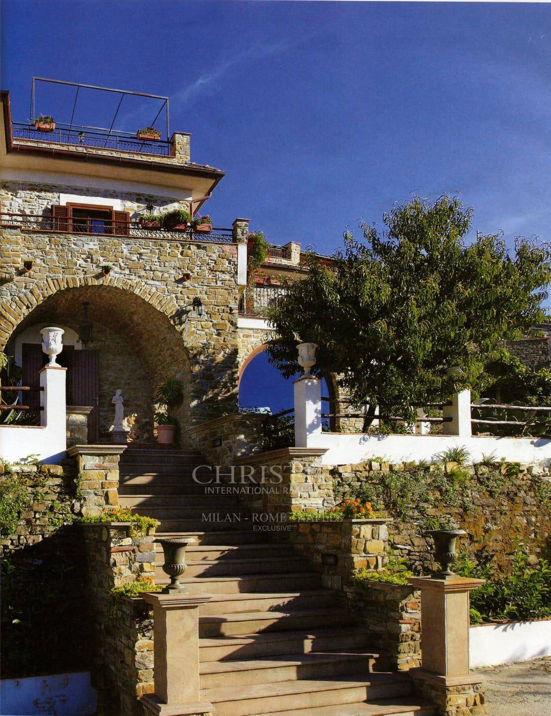 picture of Splendid Multi-family Villa