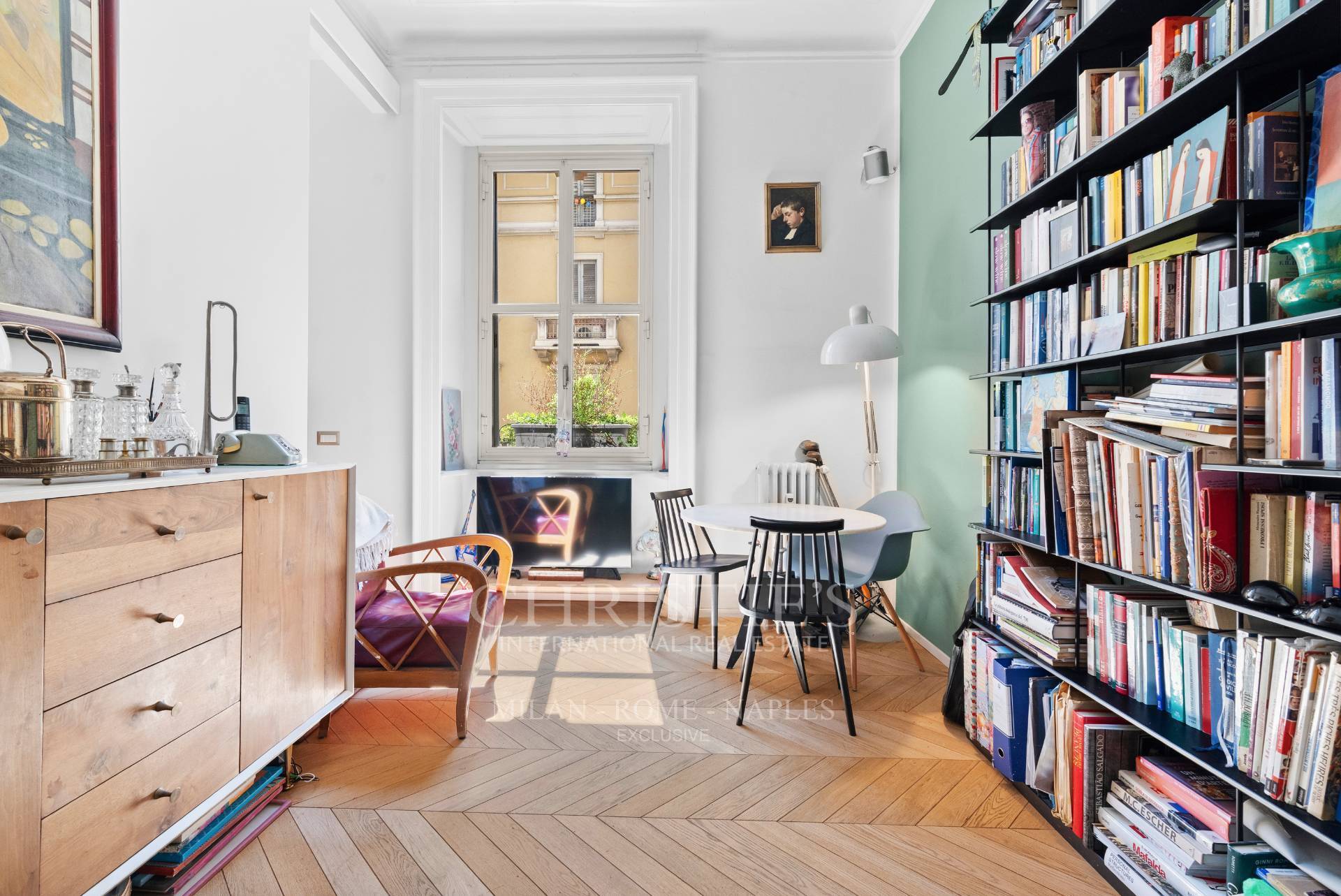 picture of Timeless Elegance Meets Modern Design In The Vibrant Heart Of Porta Venezia