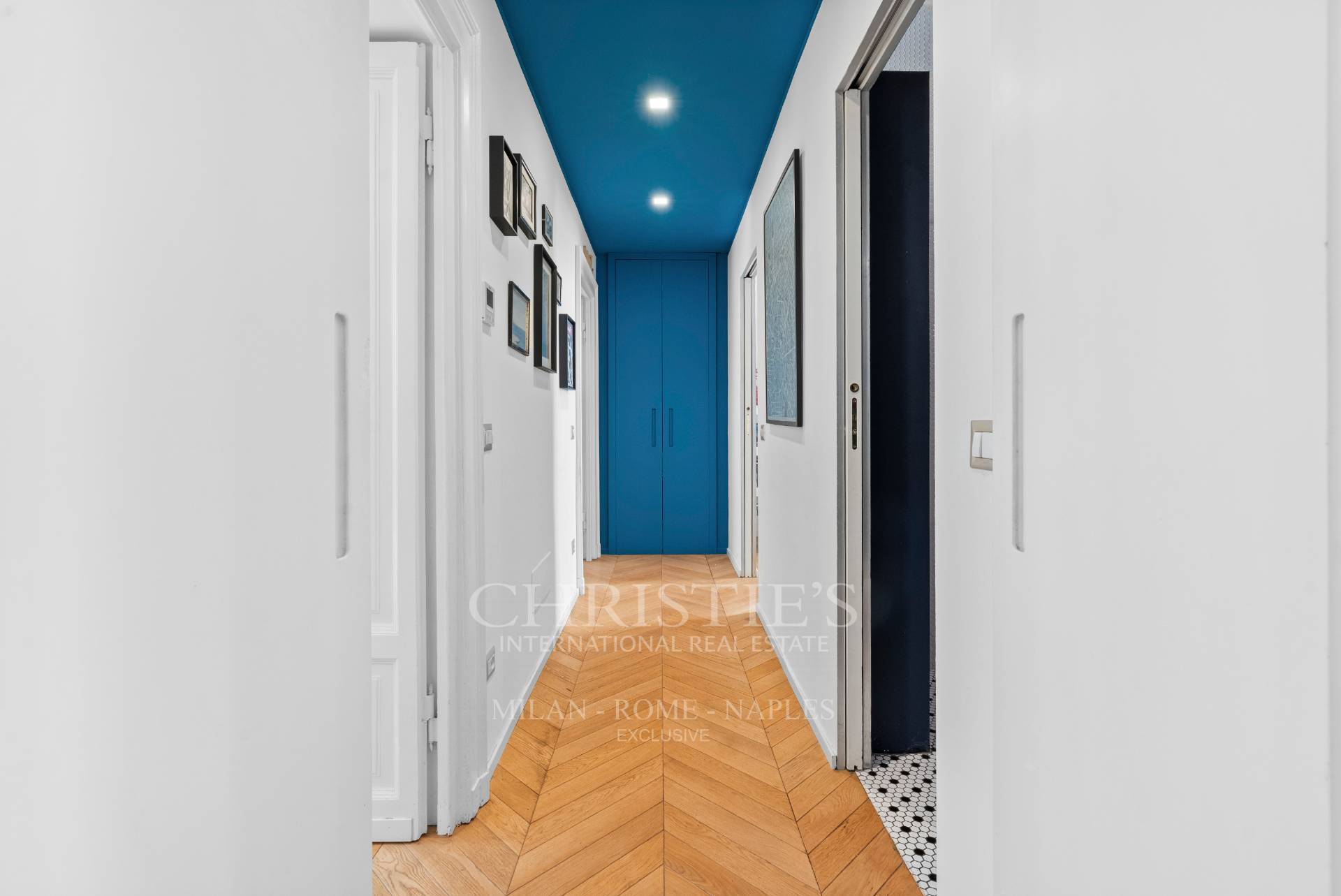 picture of Timeless Elegance Meets Modern Design In The Vibrant Heart Of Porta Venezia