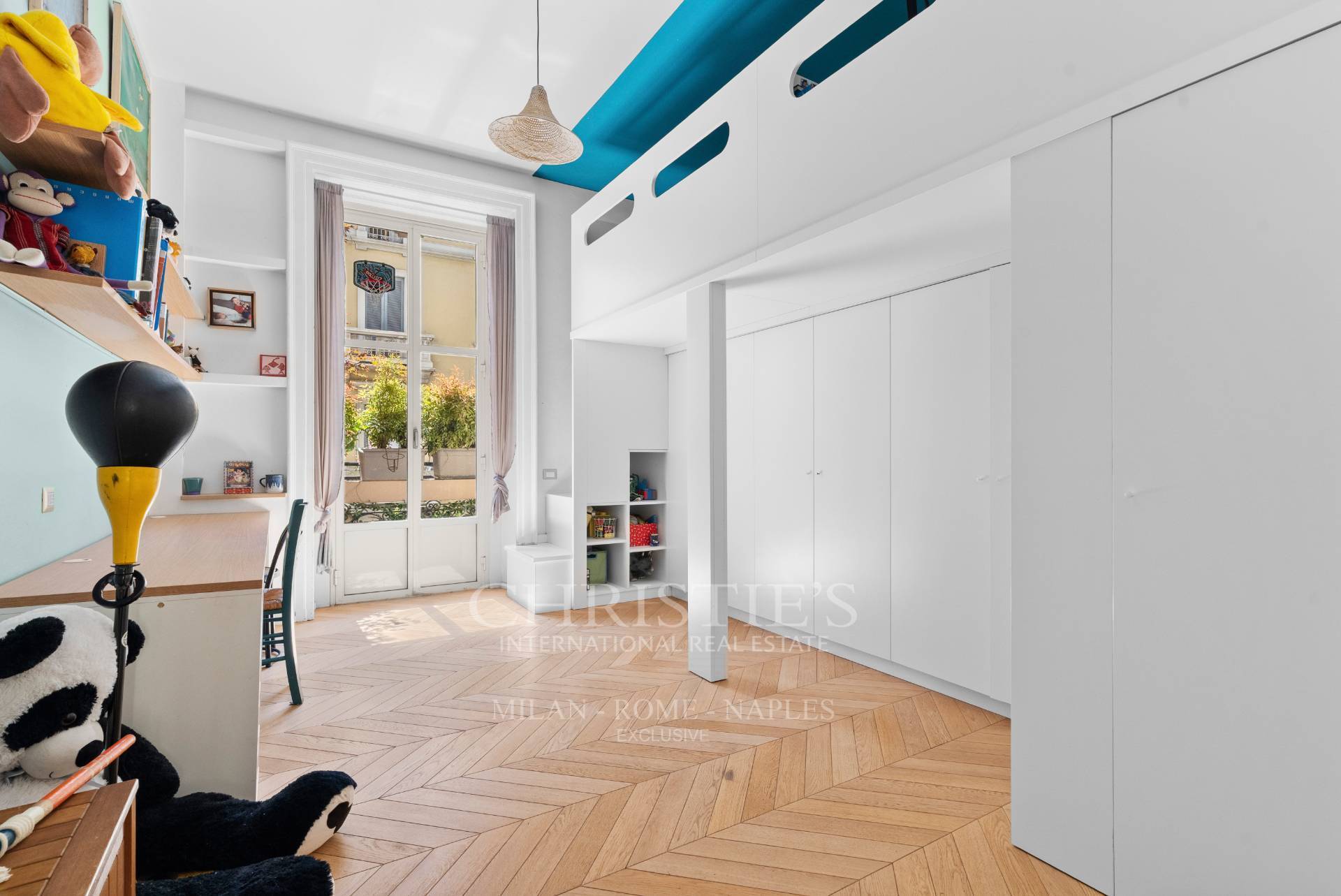 picture of Timeless Elegance Meets Modern Design In The Vibrant Heart Of Porta Venezia