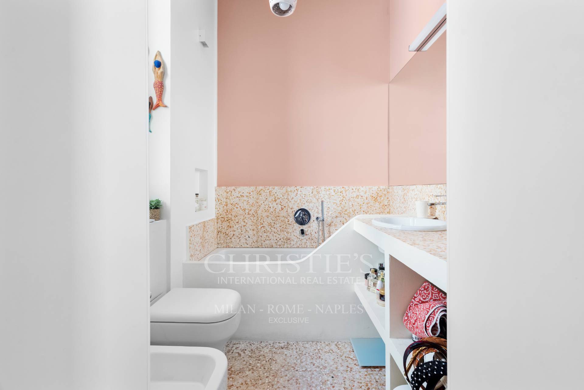 picture of Timeless Elegance Meets Modern Design In The Vibrant Heart Of Porta Venezia