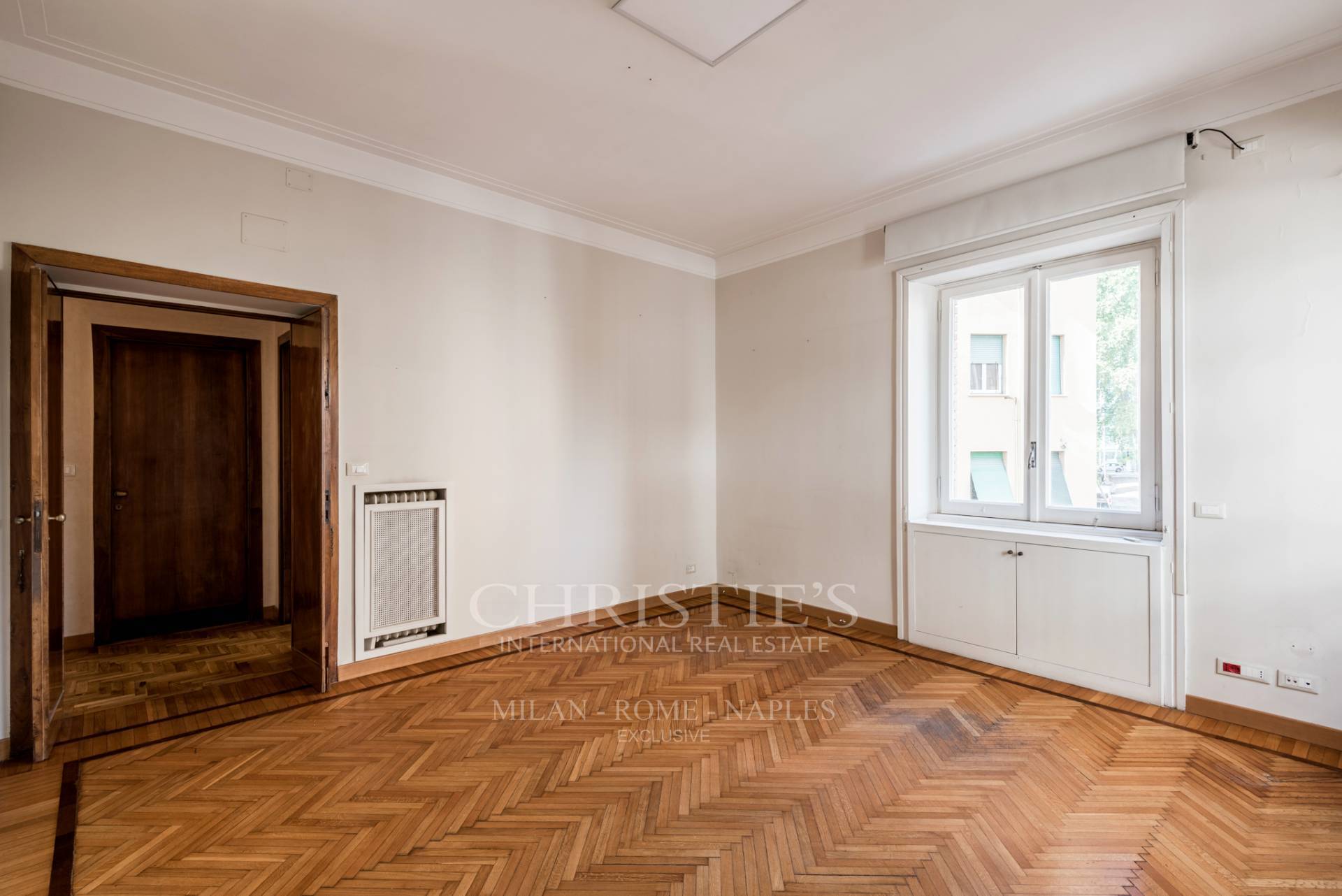 picture of High Profile Office For Rent