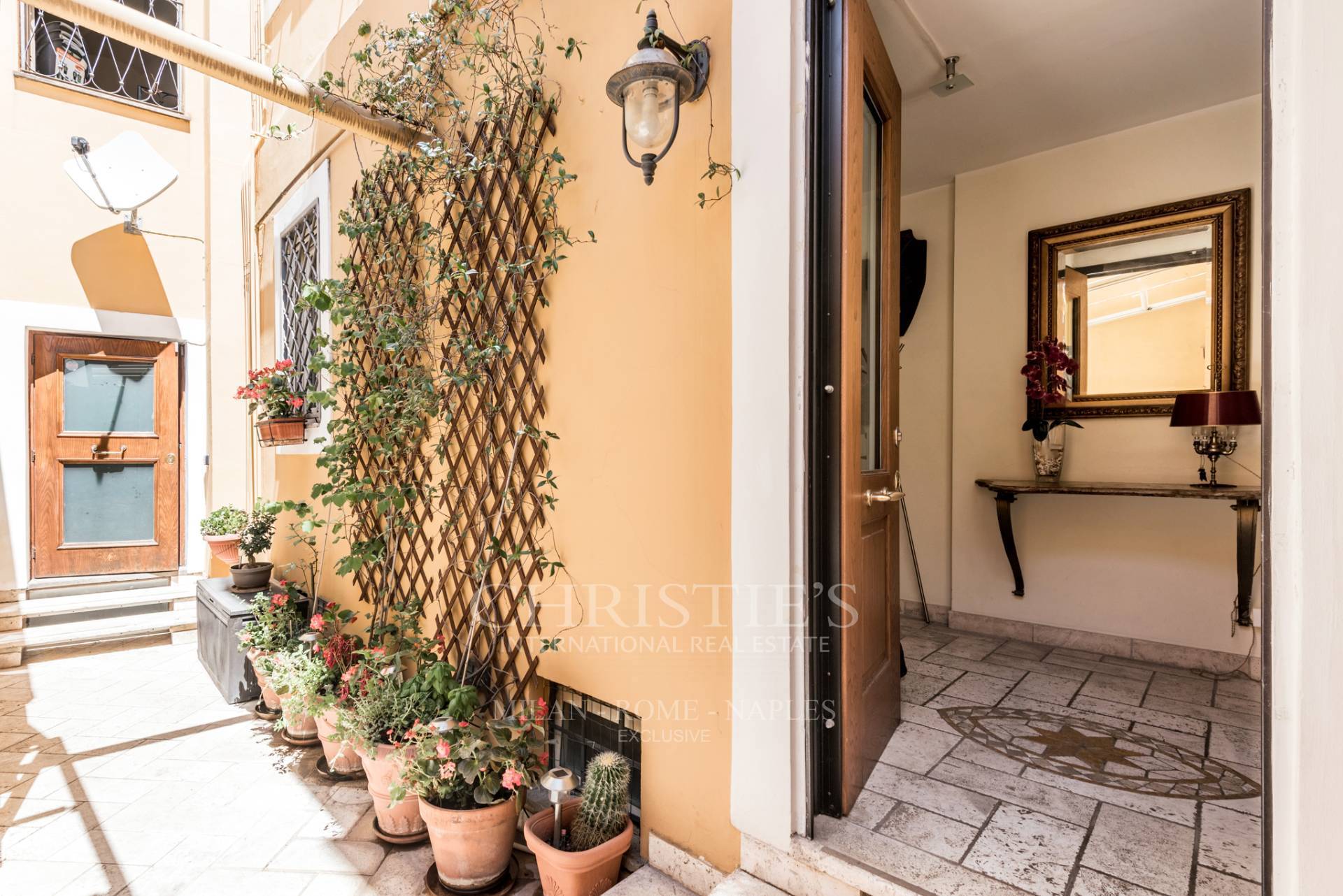 picture of Renovated Apartment In Rione Monti