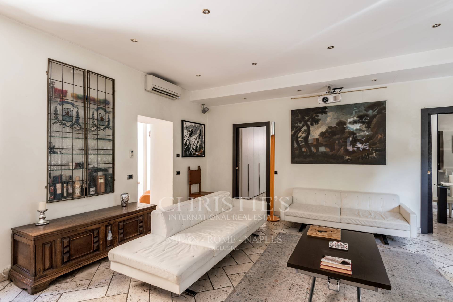 picture of Renovated Apartment In Rione Monti