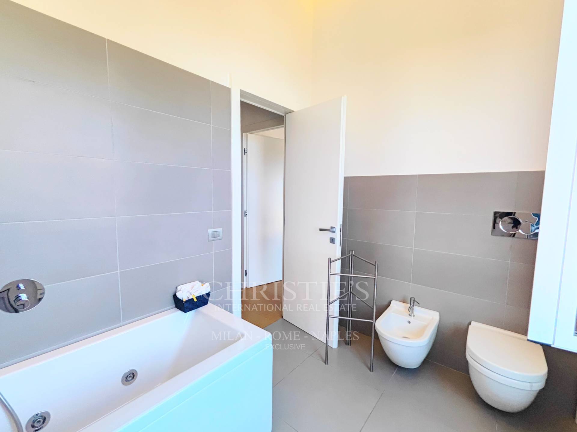 picture of Apartment For Rent / Non-resident Short Term Contract