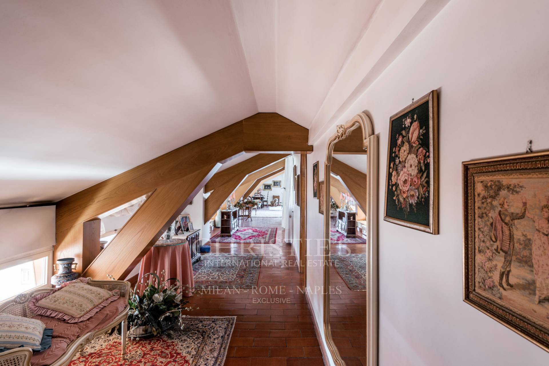 picture of Beautiful Penthouse For Sale