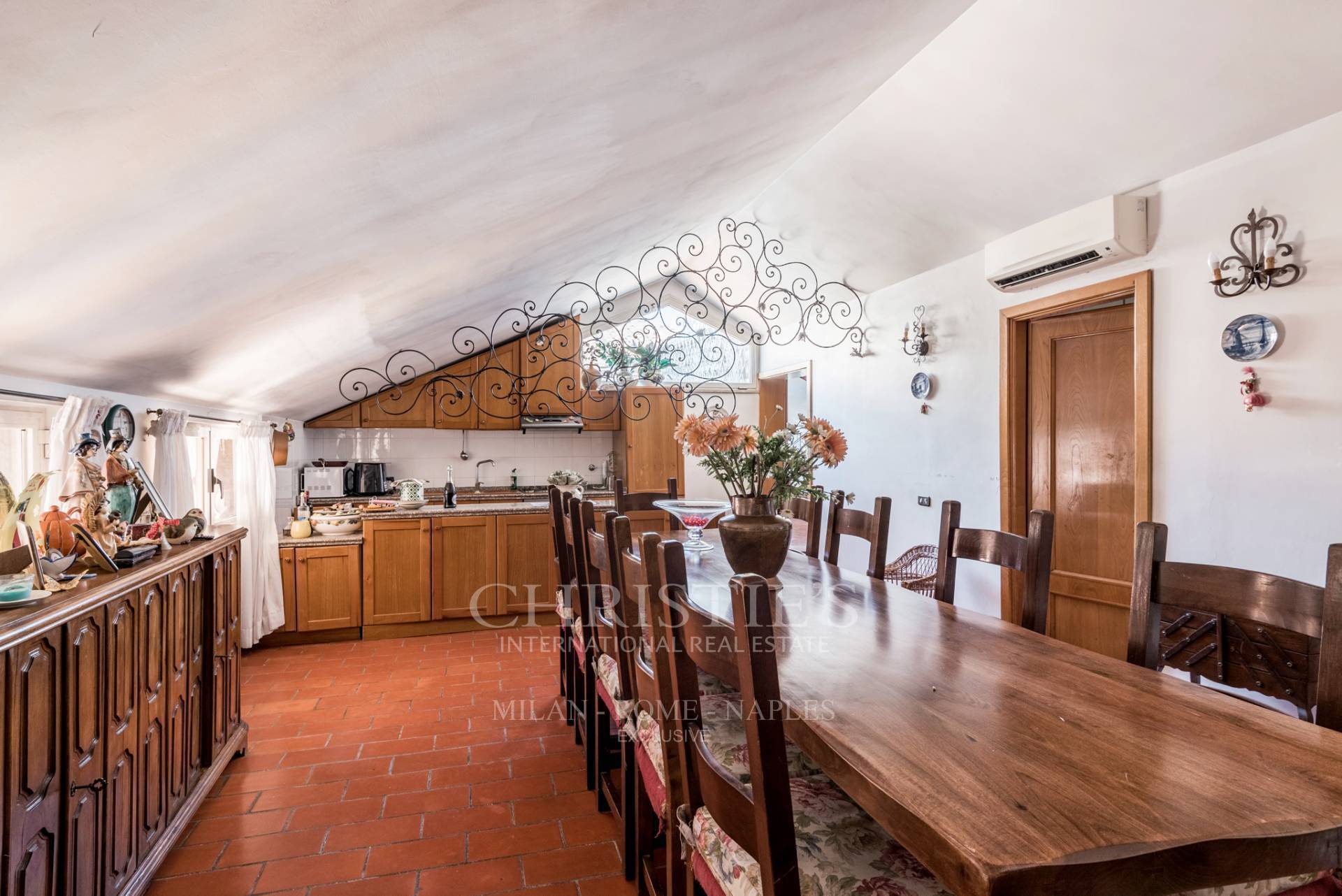 picture of Beautiful Penthouse For Sale