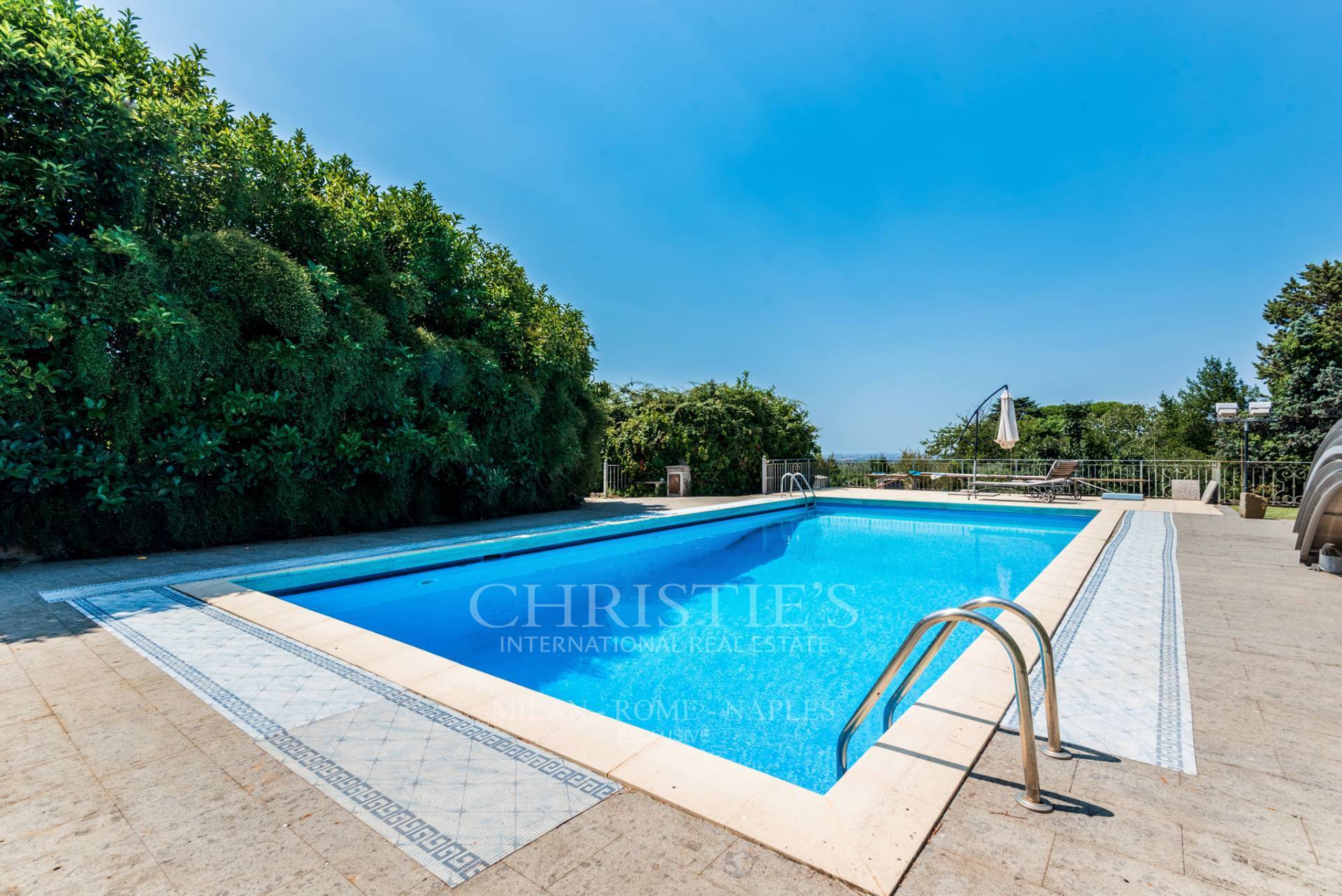 picture of Country House With Swimming Pool And Tennis Court