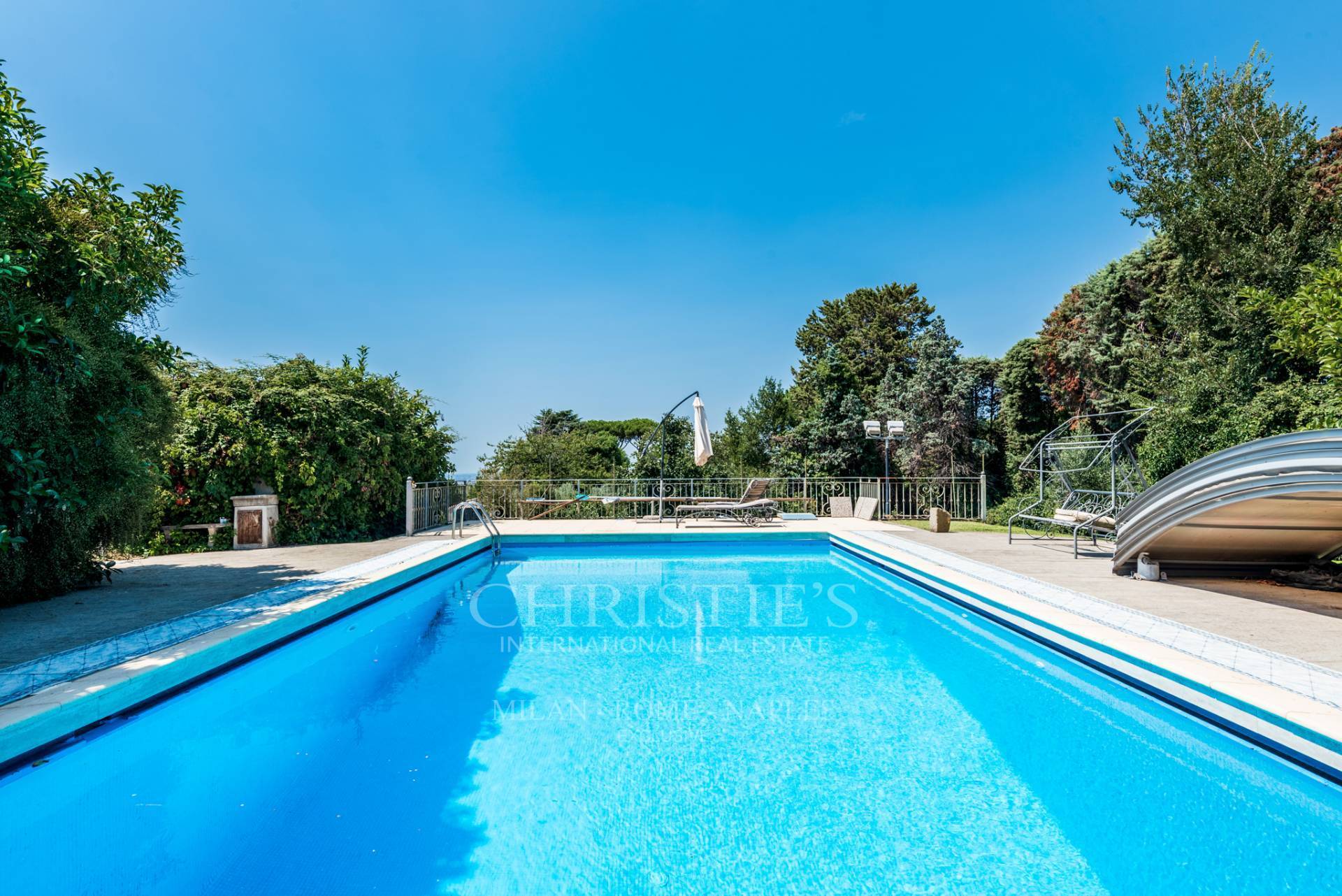 picture of Country House With Swimming Pool And Tennis Court