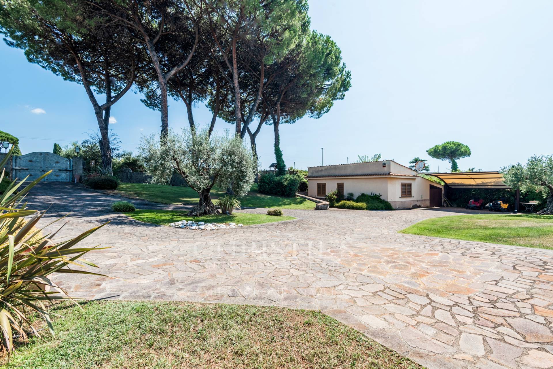 picture of Country House With Swimming Pool And Tennis Court