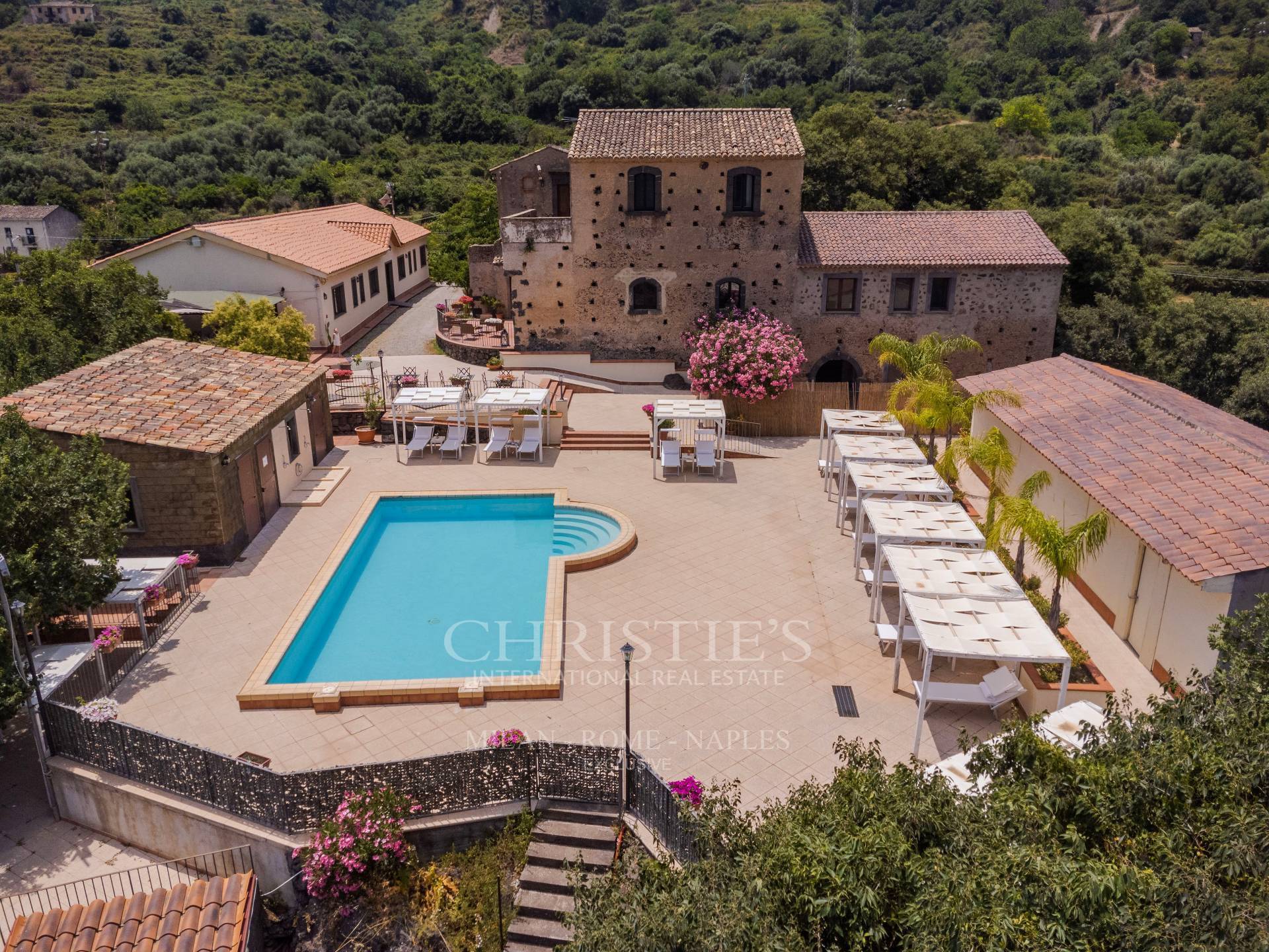 picture of Storic Residence With Ancient Lava Cave