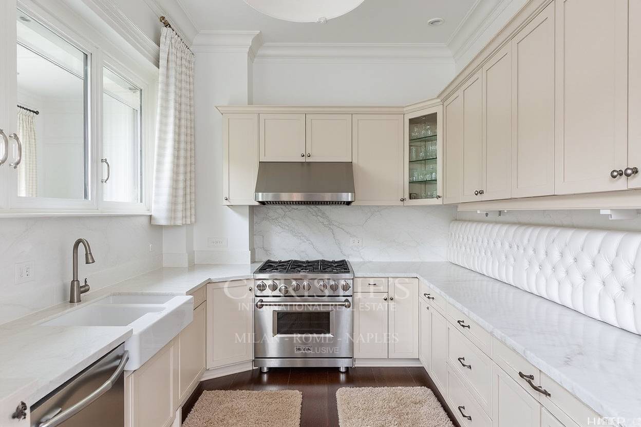 picture of Prestigious Apartment In Parioli