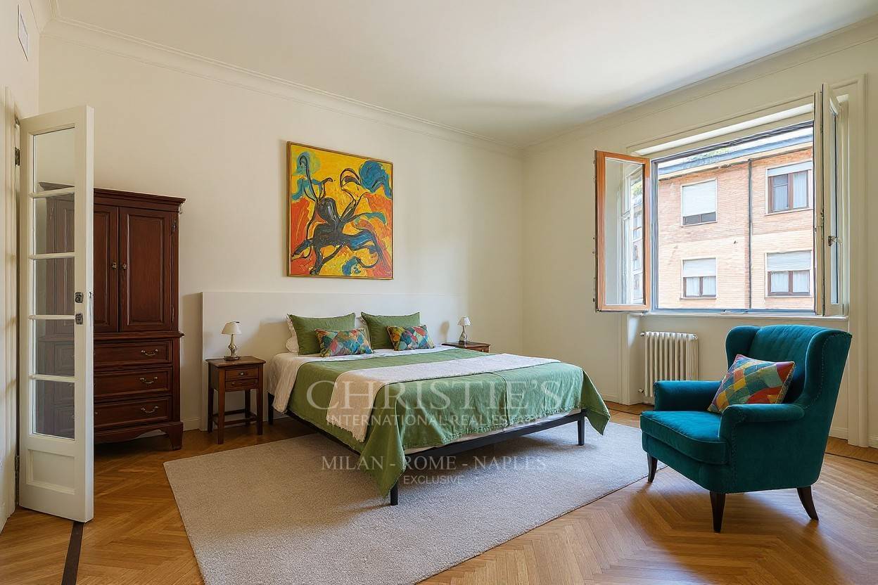 picture of Elegant Fully Renovated Apartment In Washington District