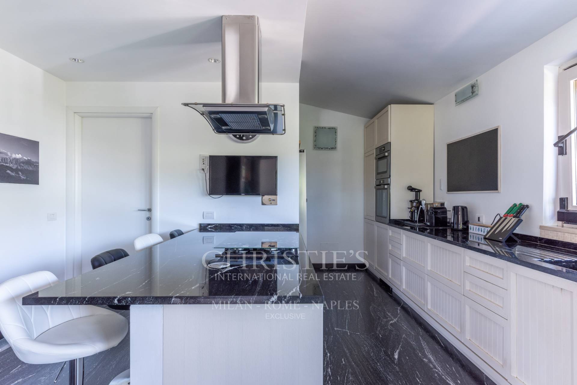 picture of Splendid Property In Campagnano Di Roma
