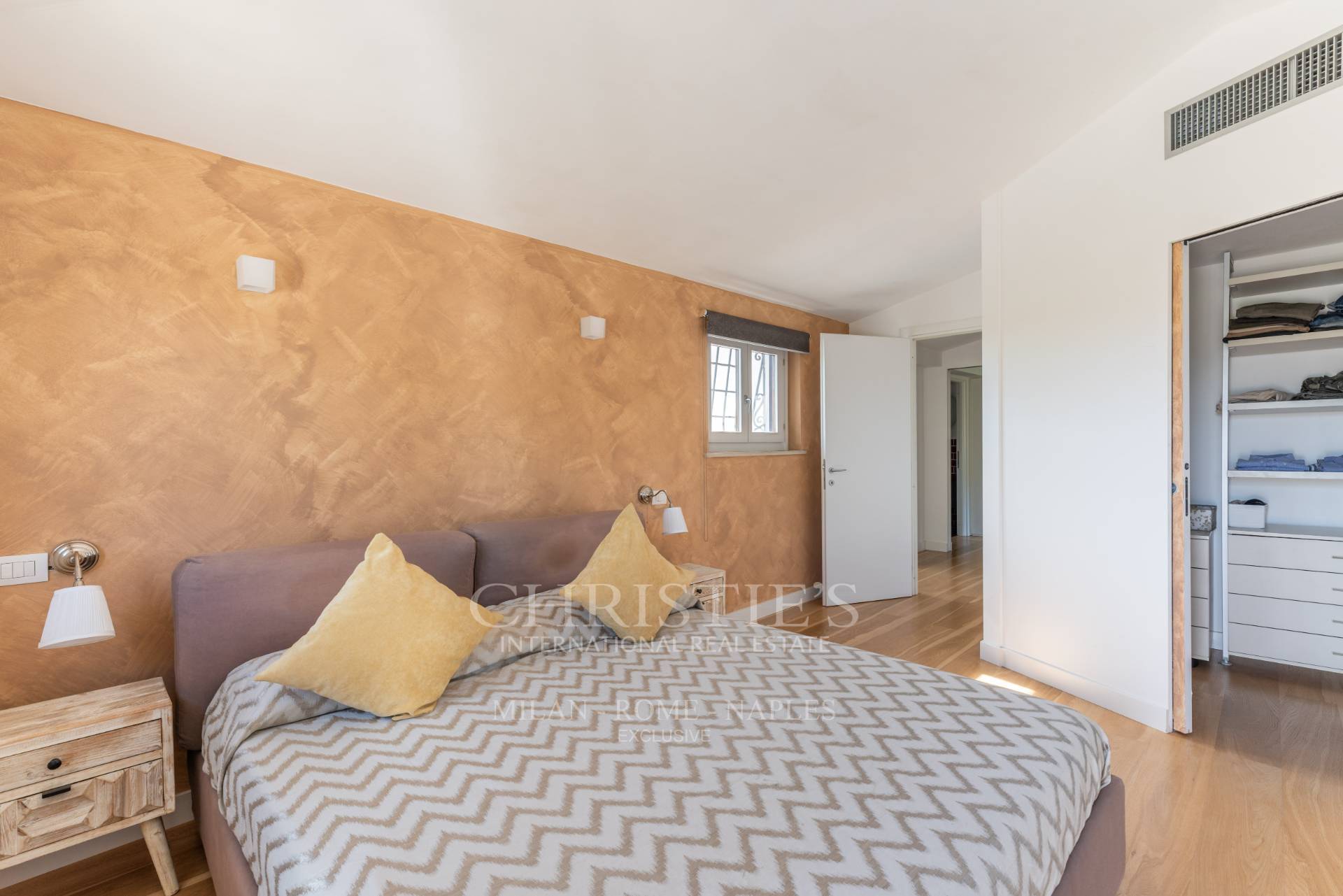 picture of Splendid Property In Campagnano Di Roma