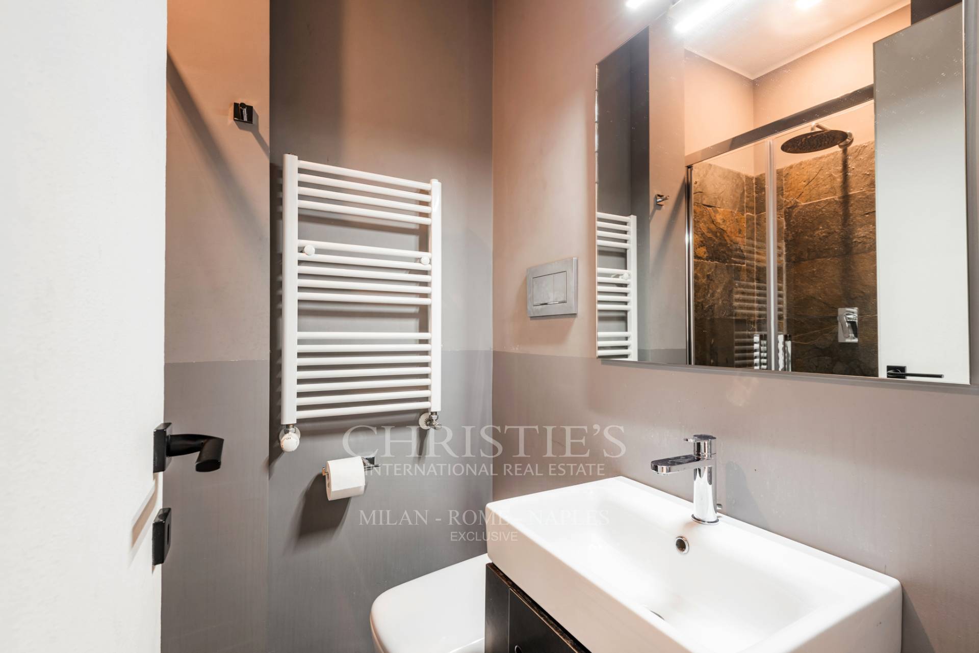 picture of Furnished Apartment In Pinciano