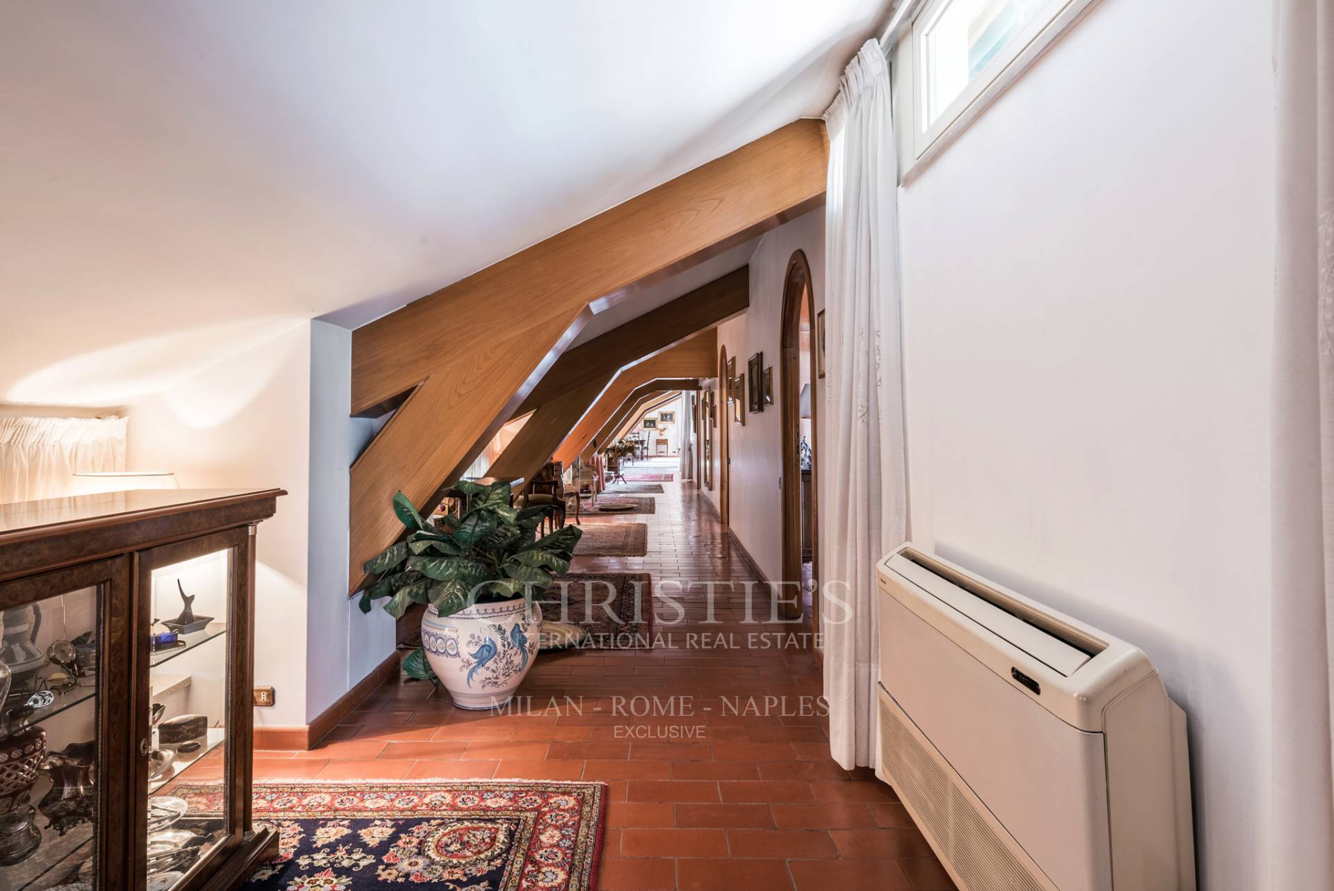 picture of Beautiful Penthouse For Sale