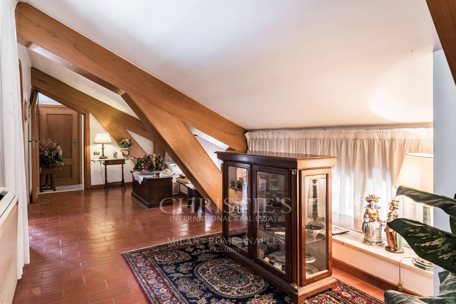 picture of Beautiful Penthouse For Sale