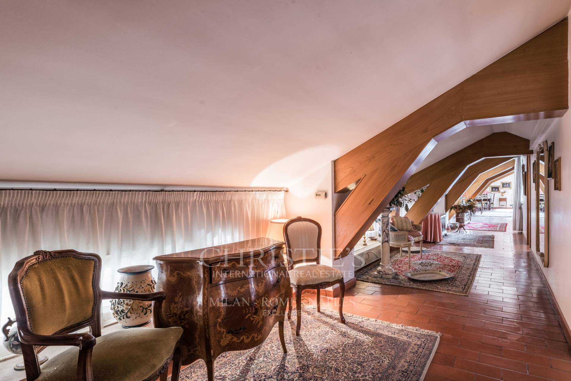 picture of Beautiful Penthouse For Sale