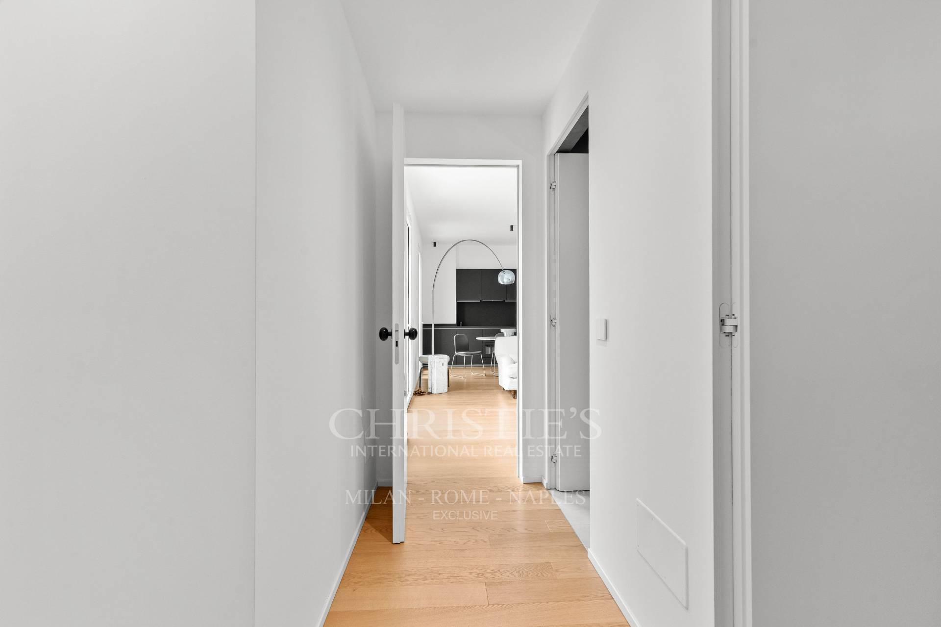 picture of Exclusive Designer Penthouse Immersed In An Oasis Of Tranquillity And Elegance: The Kramer26 Residence