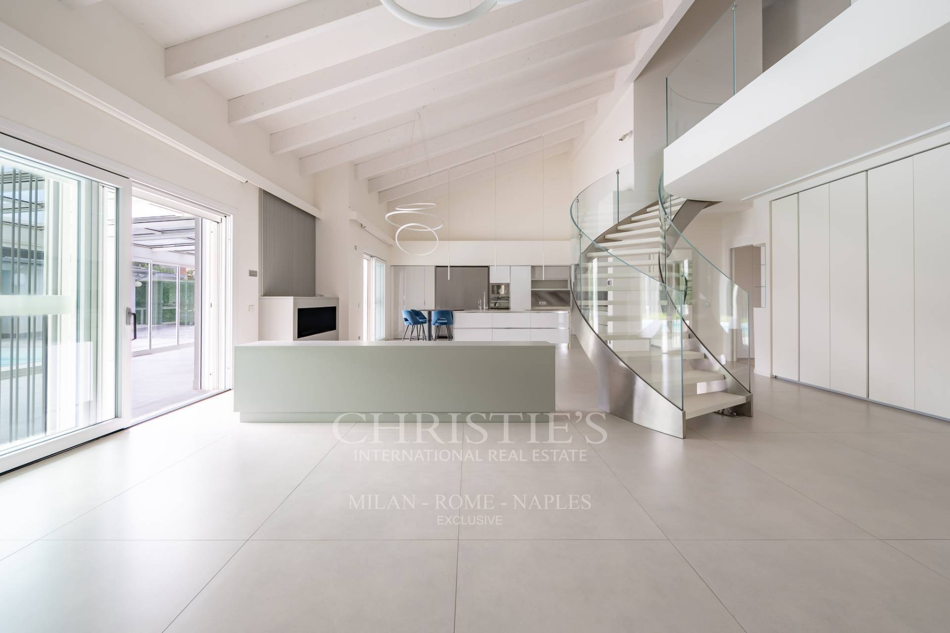 picture of Modern Villa With Pool And Annex In Cassano Magnago