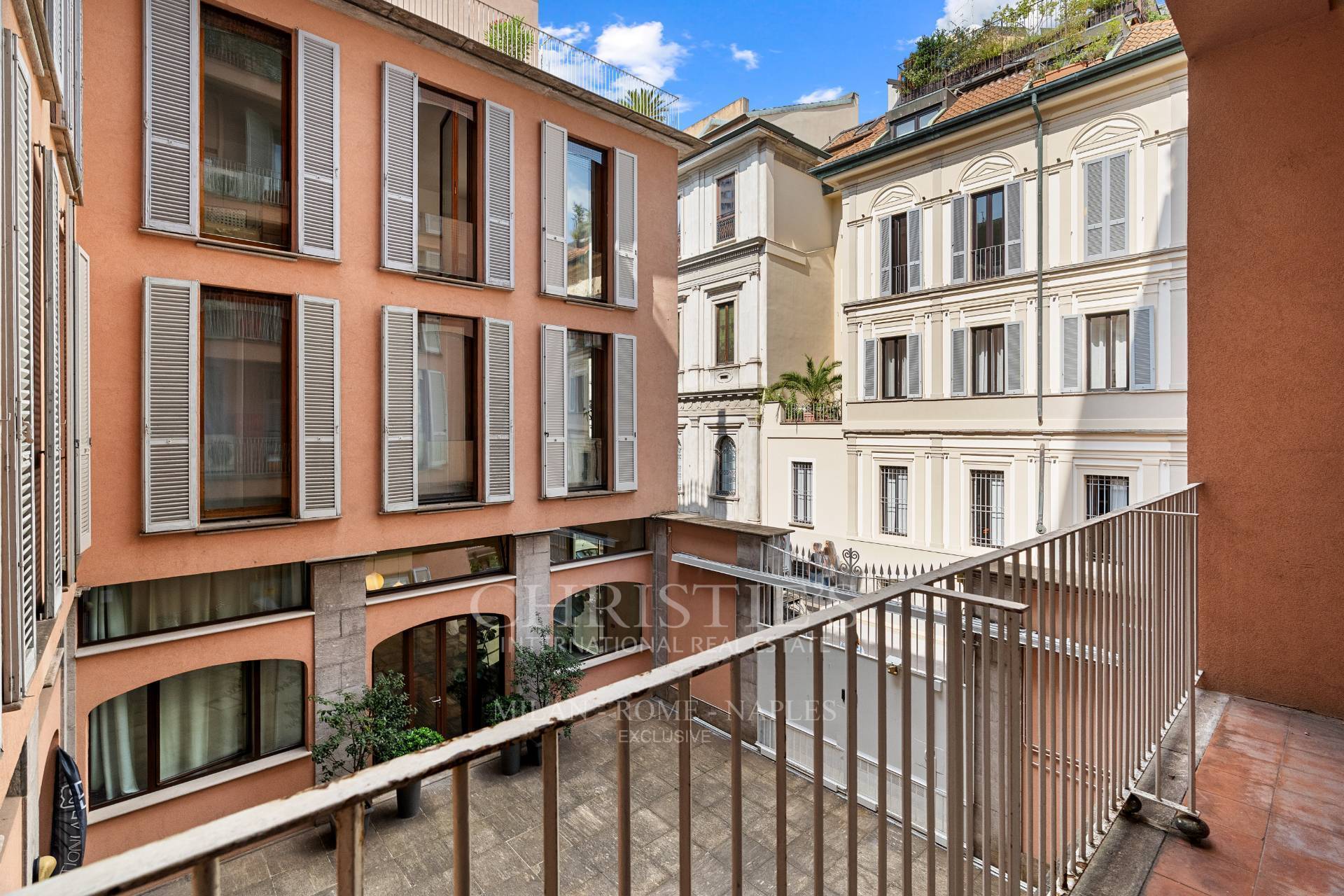 picture of Prestigious Office In Largo Richini - Central Milan