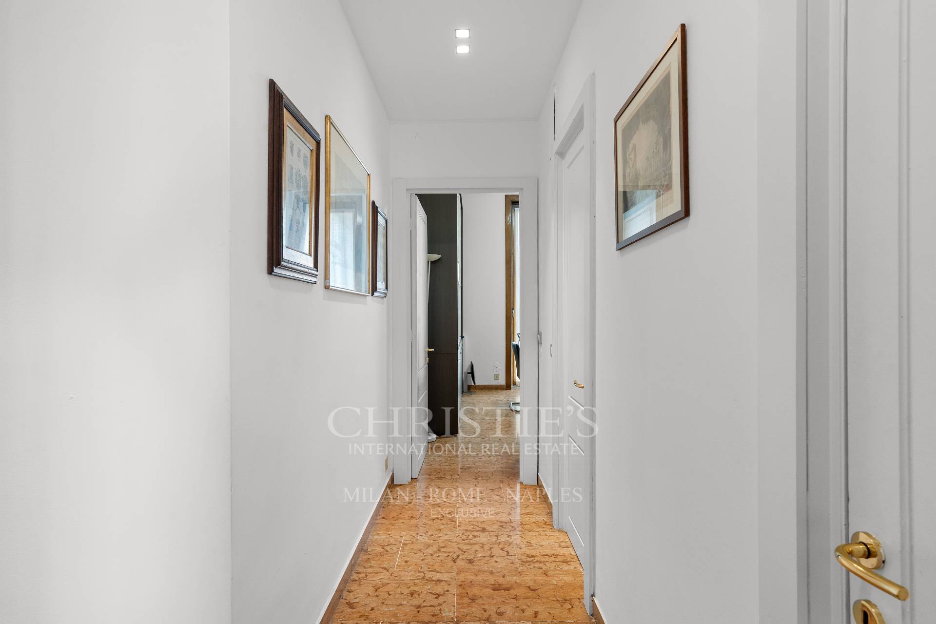picture of Prestigious Office In Largo Richini - Central Milan