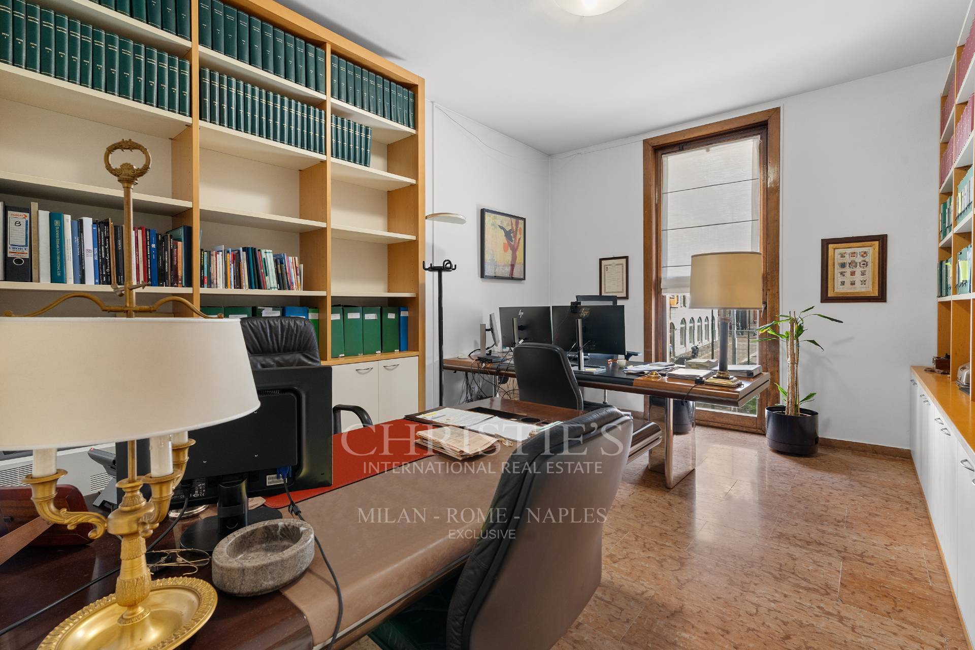 picture of Prestigious Office In Largo Richini - Central Milan