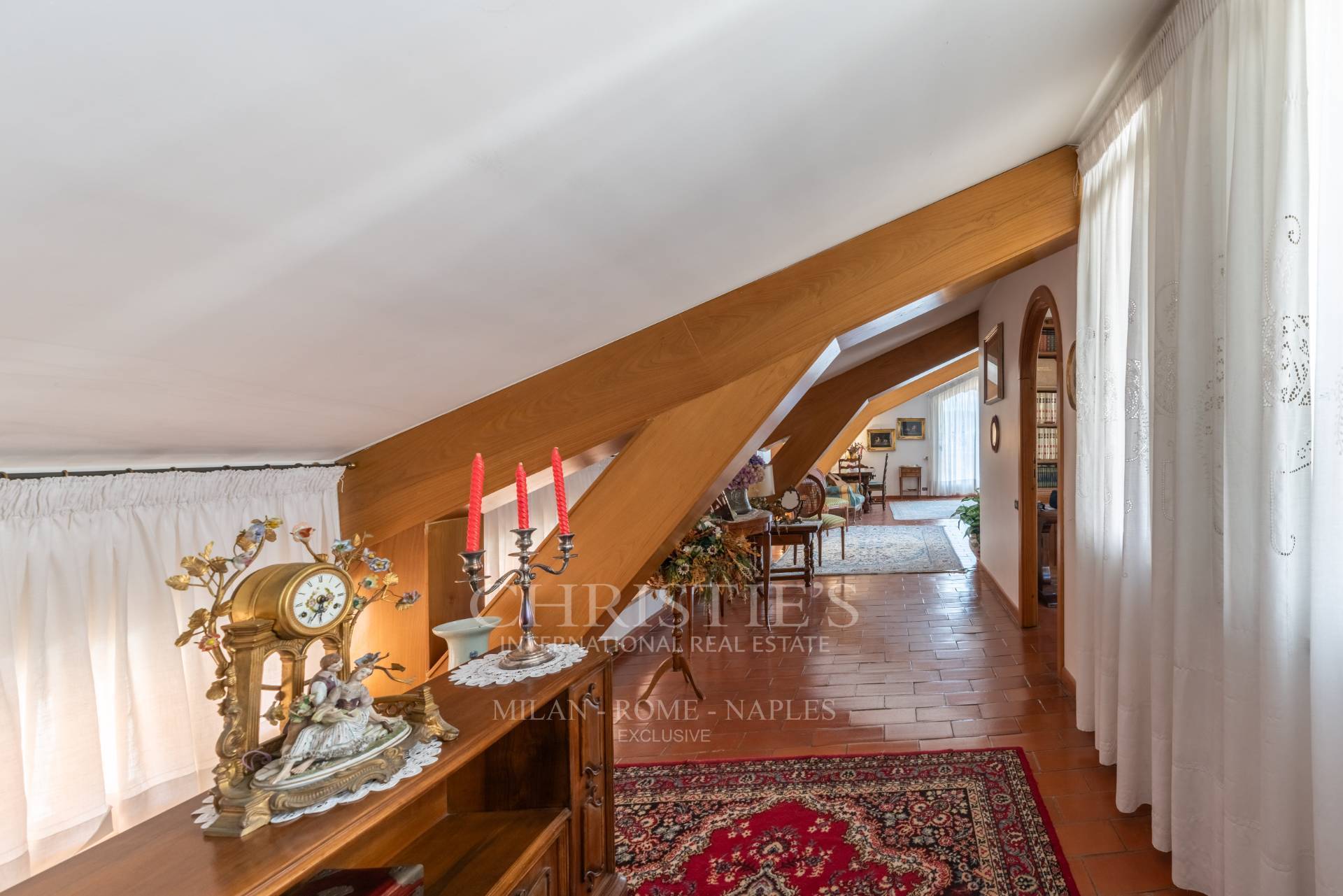 picture of Beautiful Penthouse For Sale
