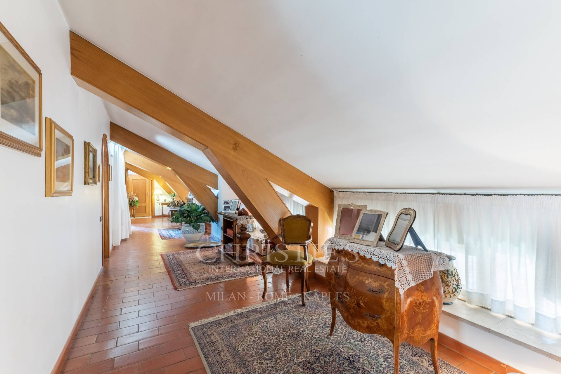 picture of Beautiful Penthouse For Sale