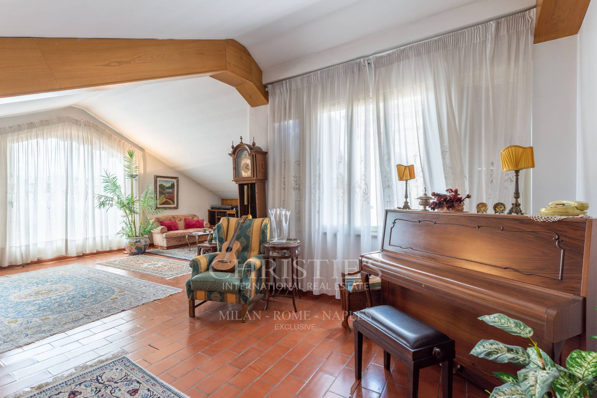picture of Beautiful Penthouse For Sale