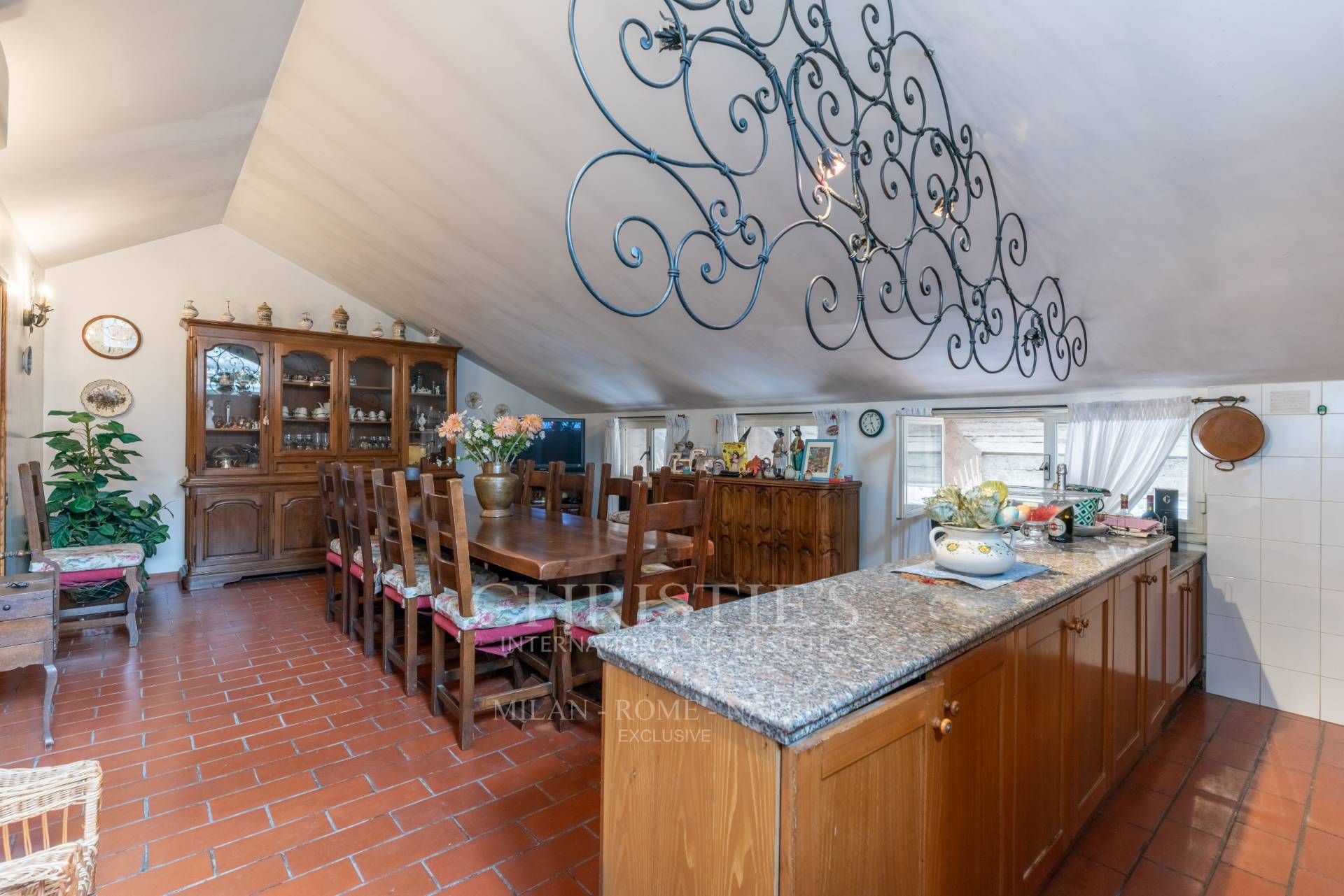 picture of Beautiful Penthouse For Sale
