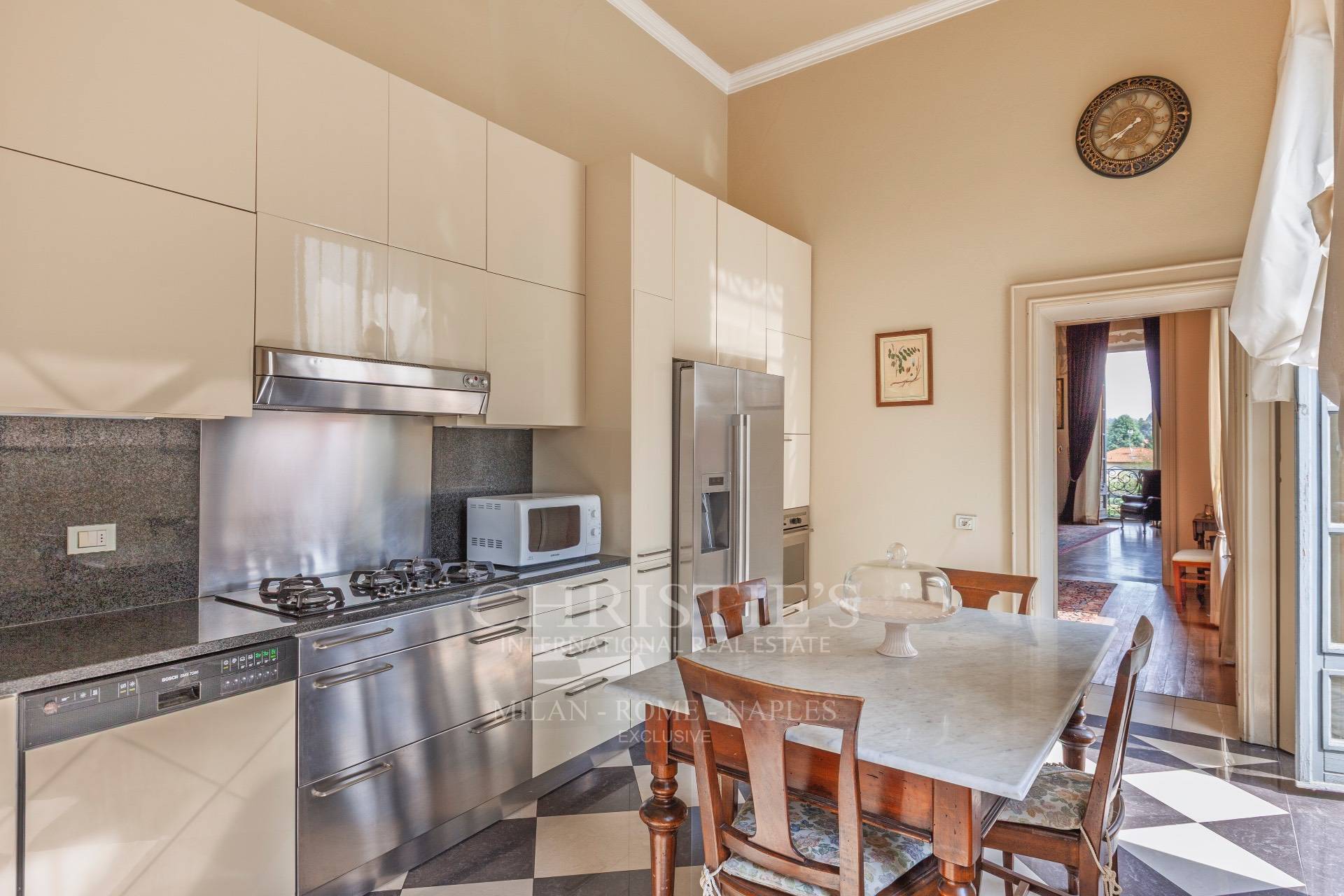 picture of Prestigious Countryside Apartment In Historic Villa - Costa Lambro, Carate Brianza