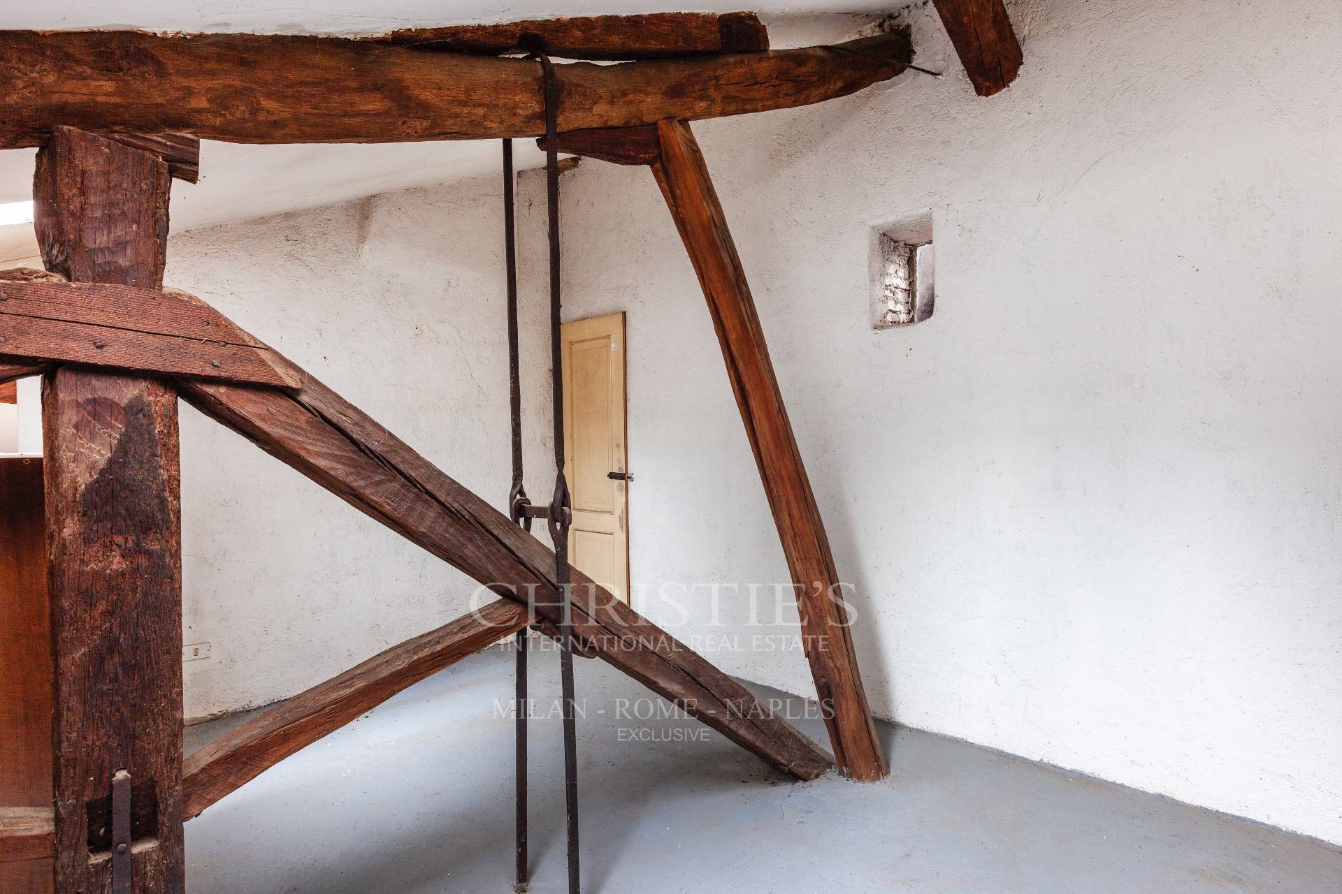 picture of Prestigious Countryside Apartment In Historic Villa - Costa Lambro, Carate Brianza