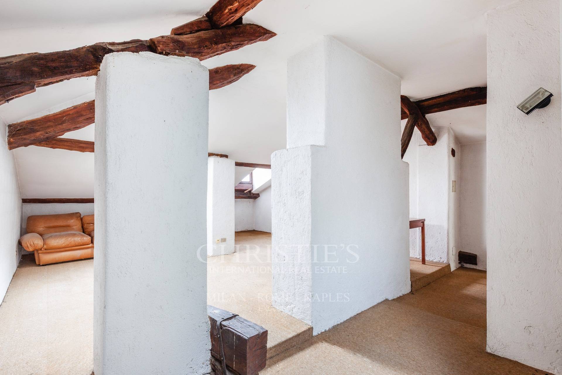 picture of Prestigious Countryside Apartment In Historic Villa - Costa Lambro, Carate Brianza