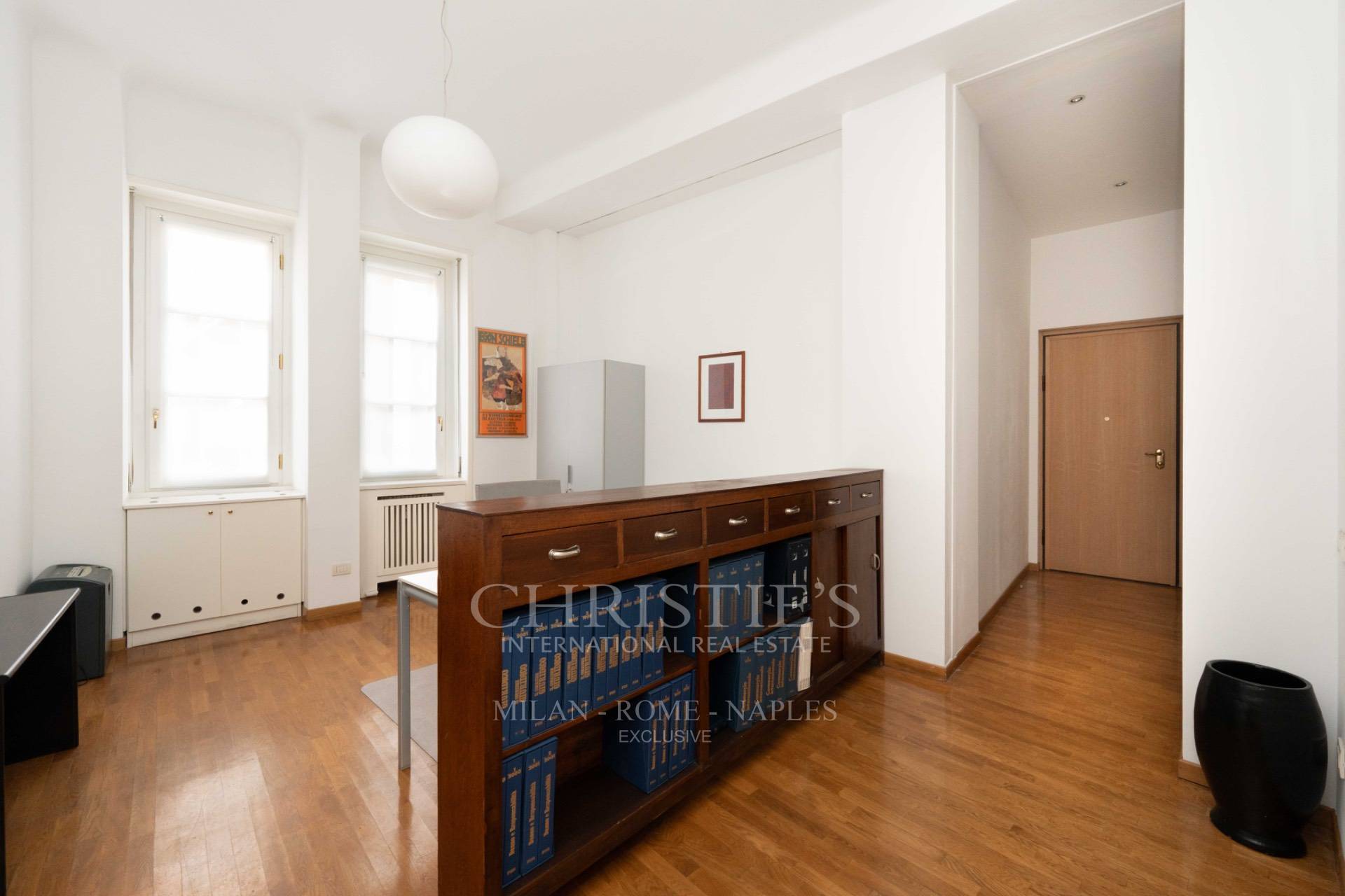 picture of Bright Office In Corso Di Porta Vittoria